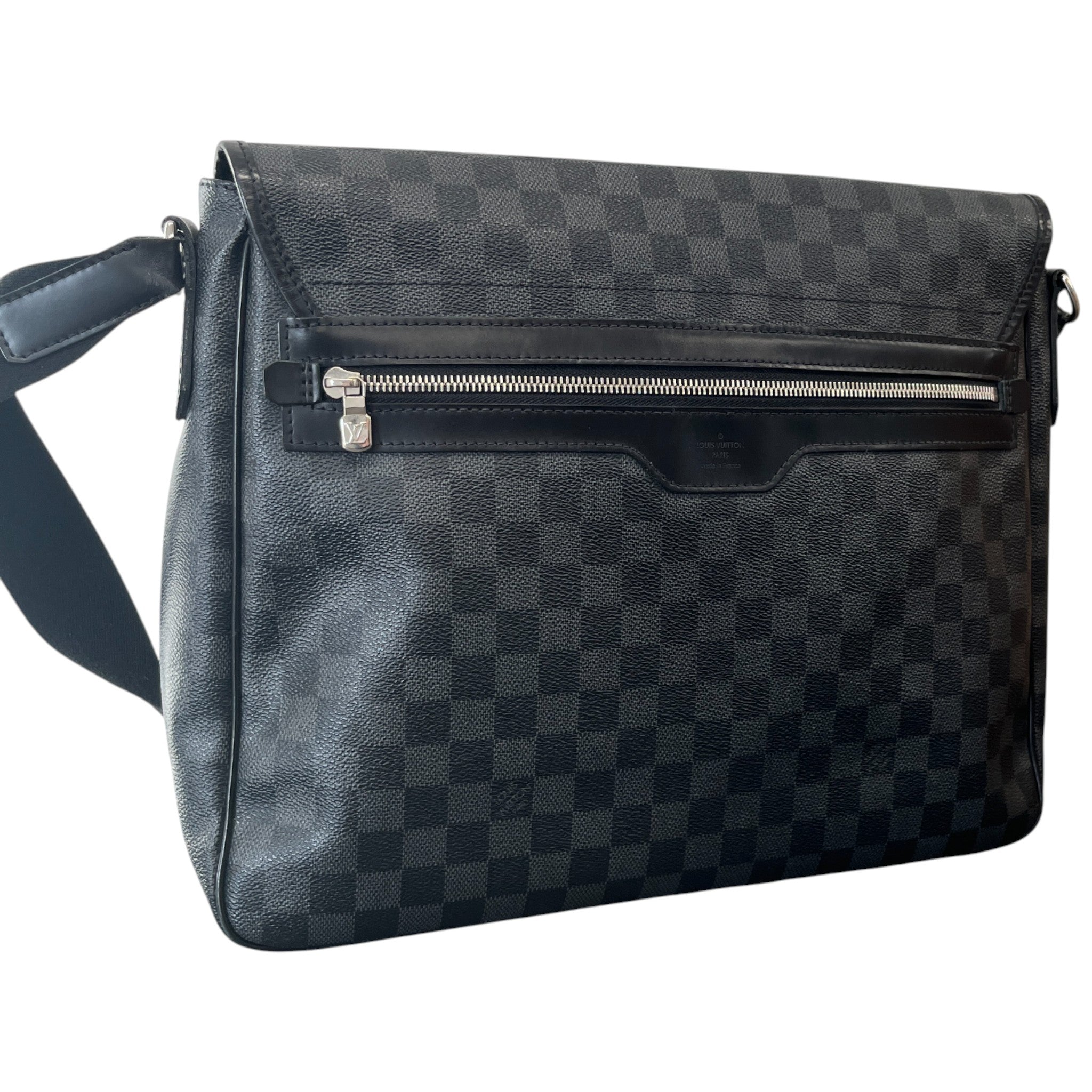 Men's Damier Graphite Daniel Mm Messenger Bag Black