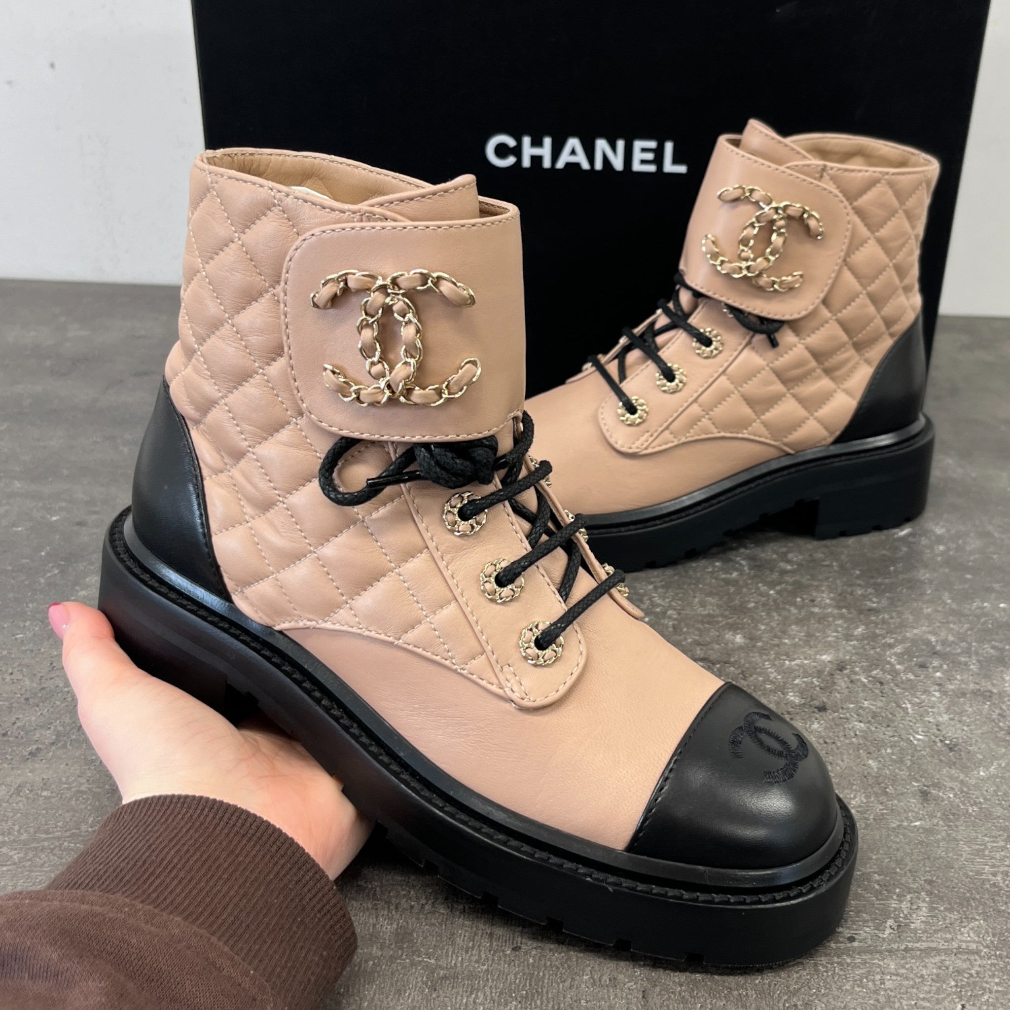 Women's Quilted Combat Boots Beige Size EU 37 / UK 4