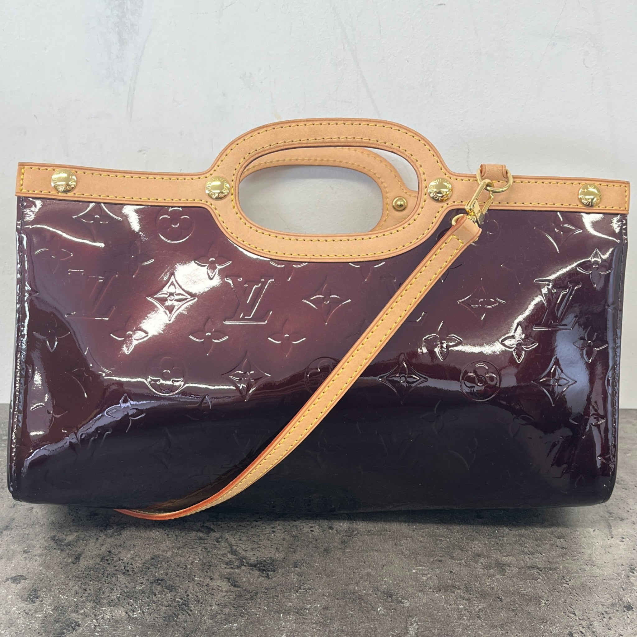 Women's Monogram Vernis Roxbury Drive Handbag Burgundy