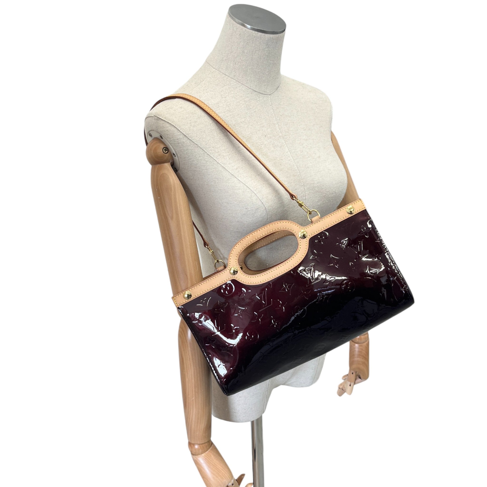 Women's Monogram Vernis Roxbury Drive Handbag Burgundy