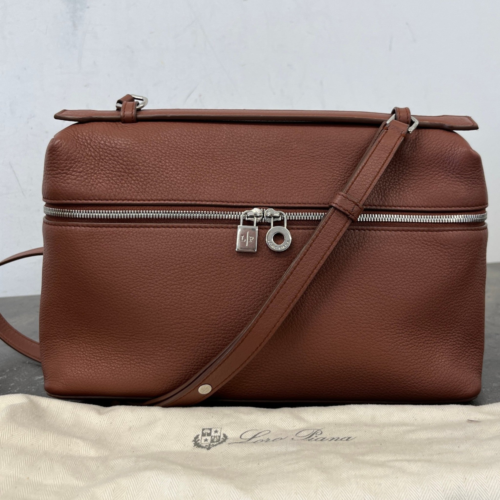 Women's Extra Pocket L27 Bag Brown
