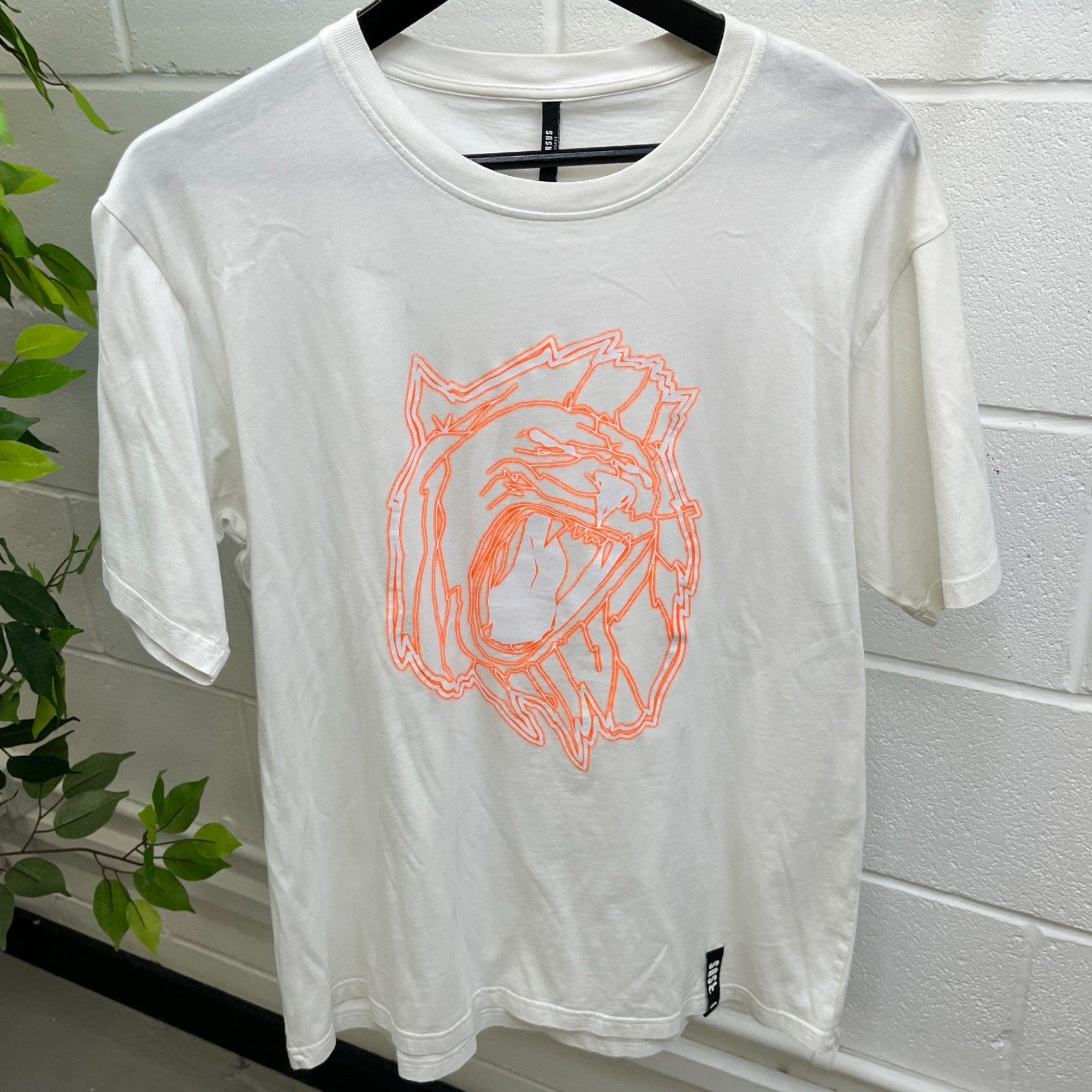 Men's Lions Head Logo Print T-Shirt White Size M