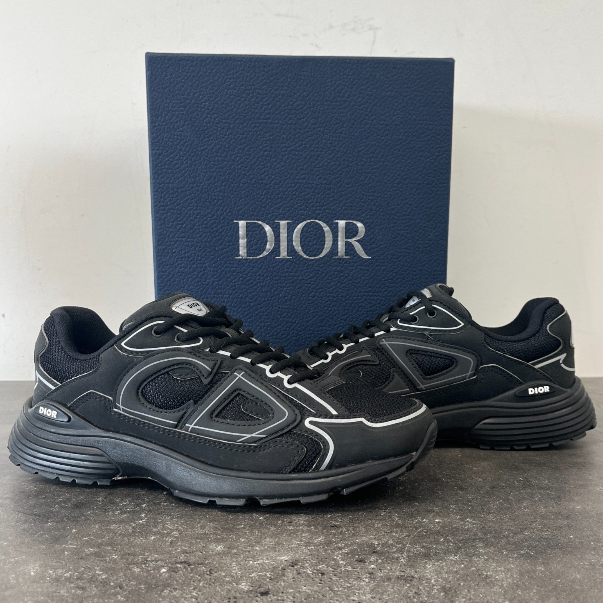 Men's B30 Low Trainers Black Size EU 40 / UK 6