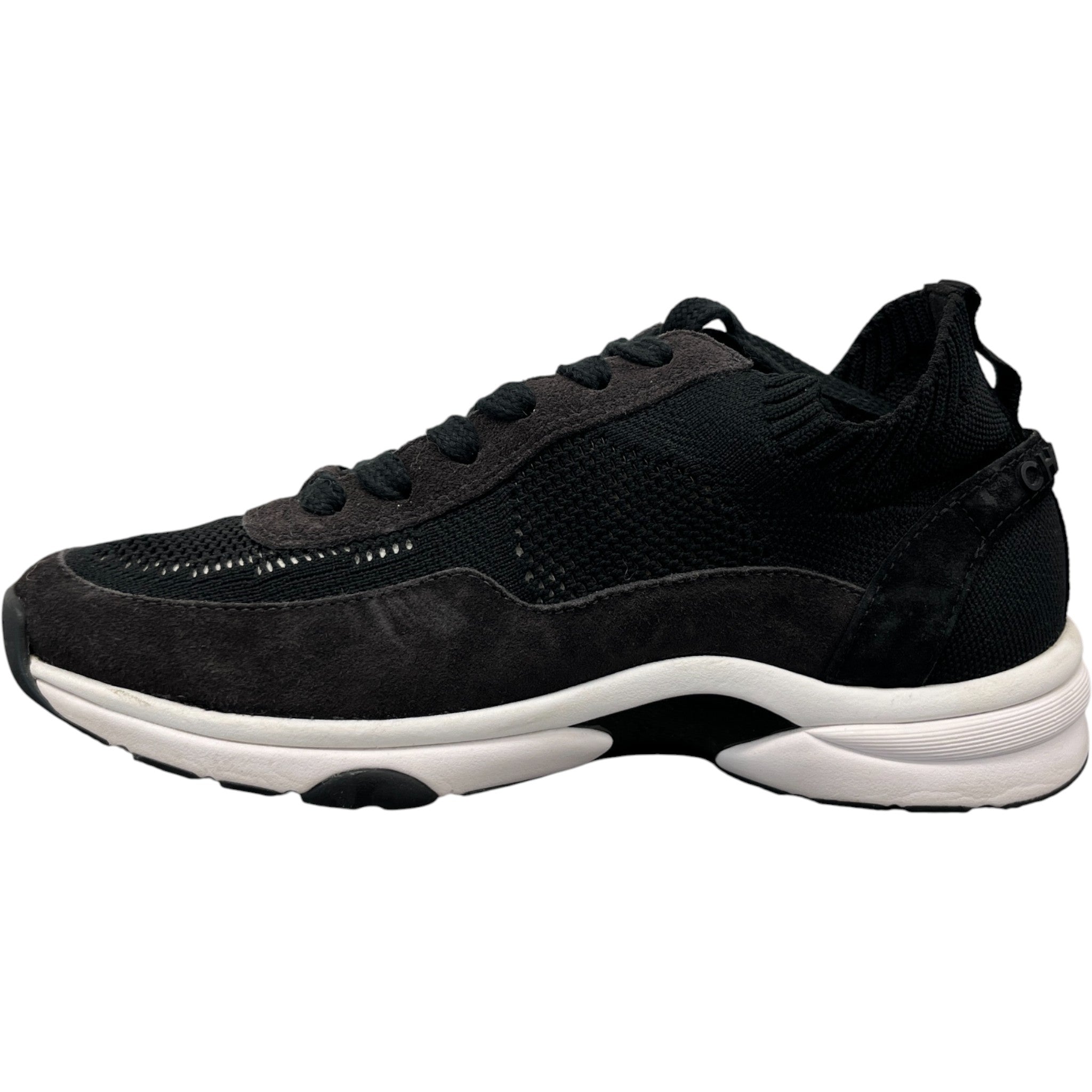 Women's Cc Logo Low Trainers Black Size EU 39 / UK 6