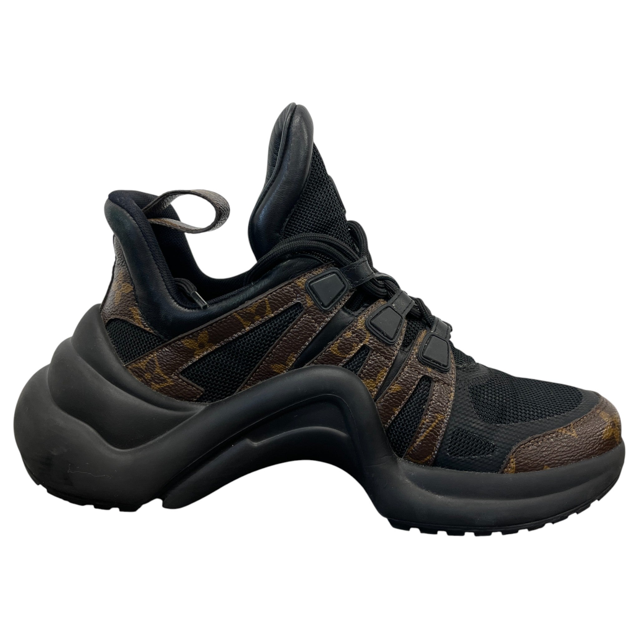 Women's Archlight Low Trainers Black Size EU 38 / UK 5