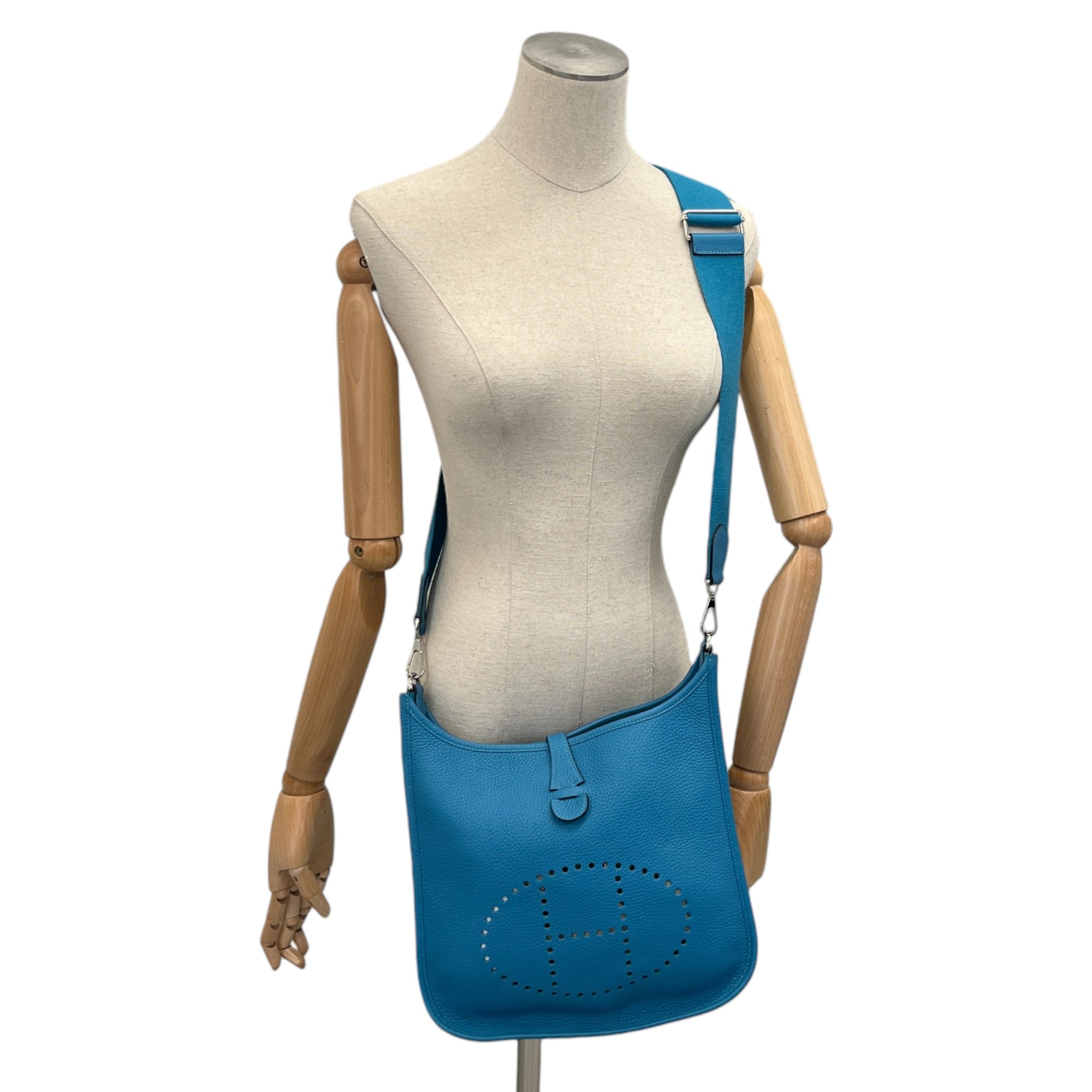 Women's Evelyne 29 Togo Blue Jean Bag Blue