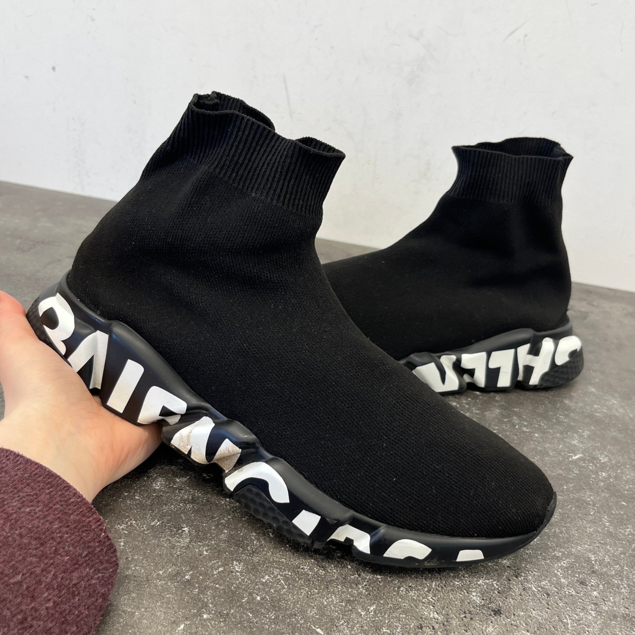 Men's Speed Graffiti High Trainers Black Size EU 42 / UK 8