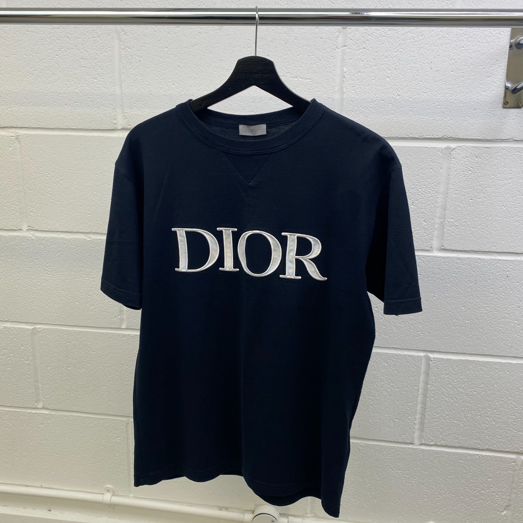 Men's Embroidered Logo T-Shirt Navy Size M