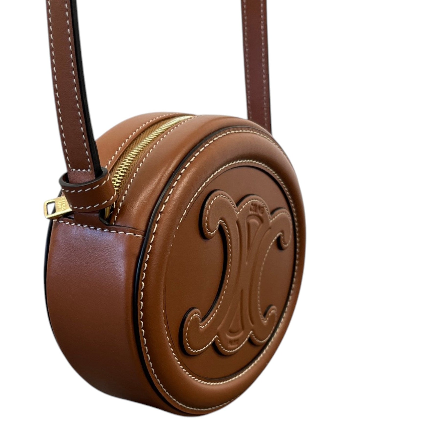 Women's Oval Cuir Triomphe Bag Brown