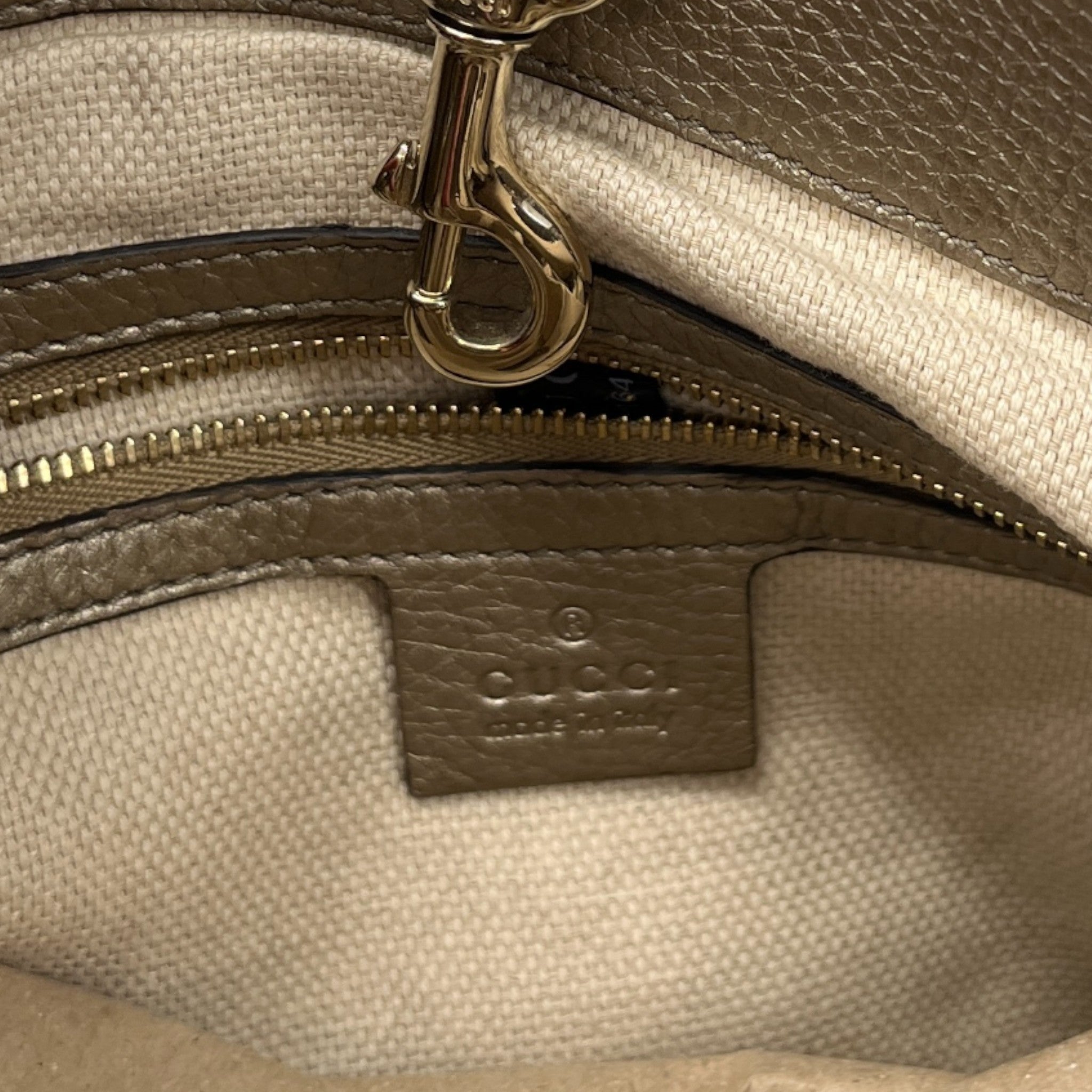 Women's Soho Tote Handbag Gold