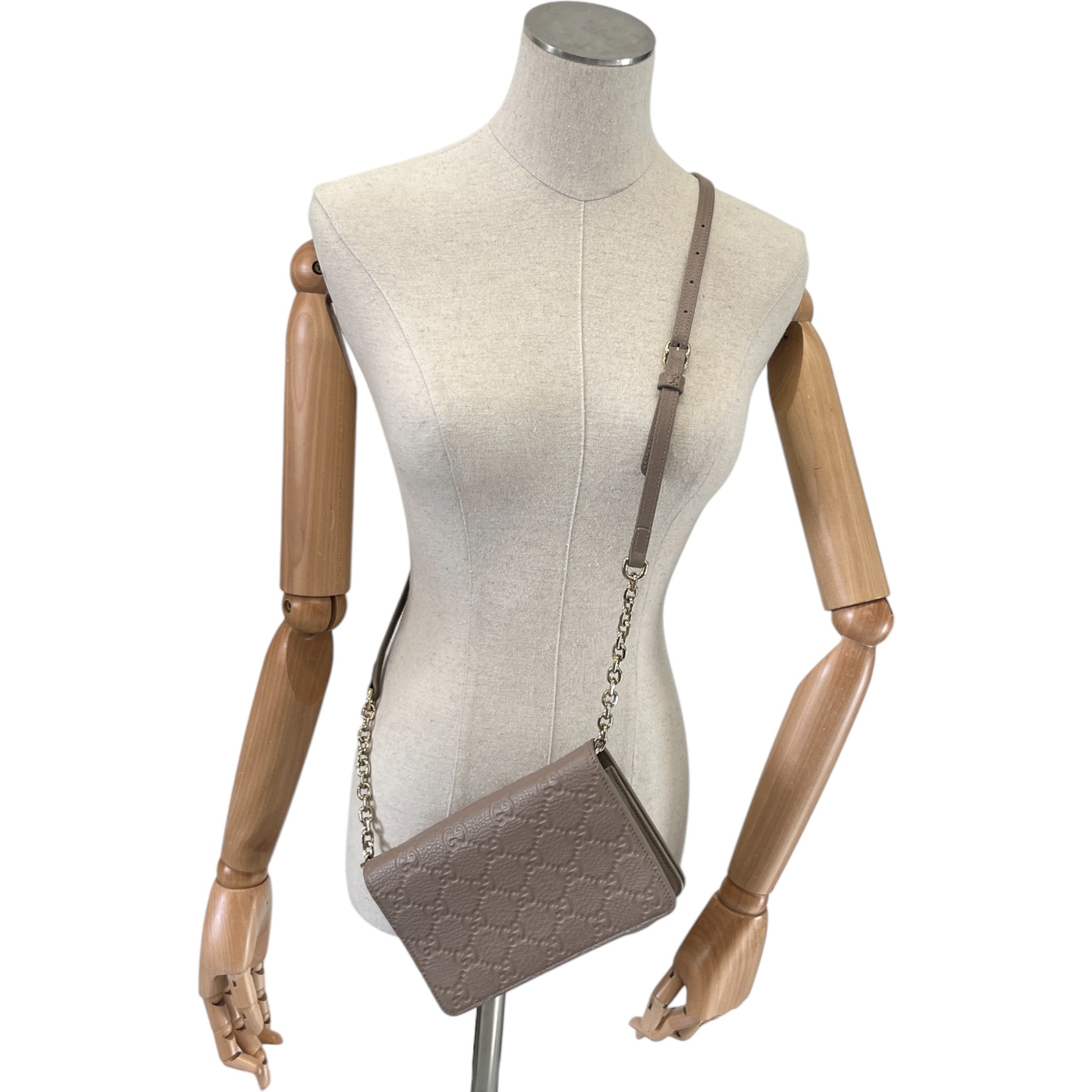 Women's Gg Emblem Bag Nude