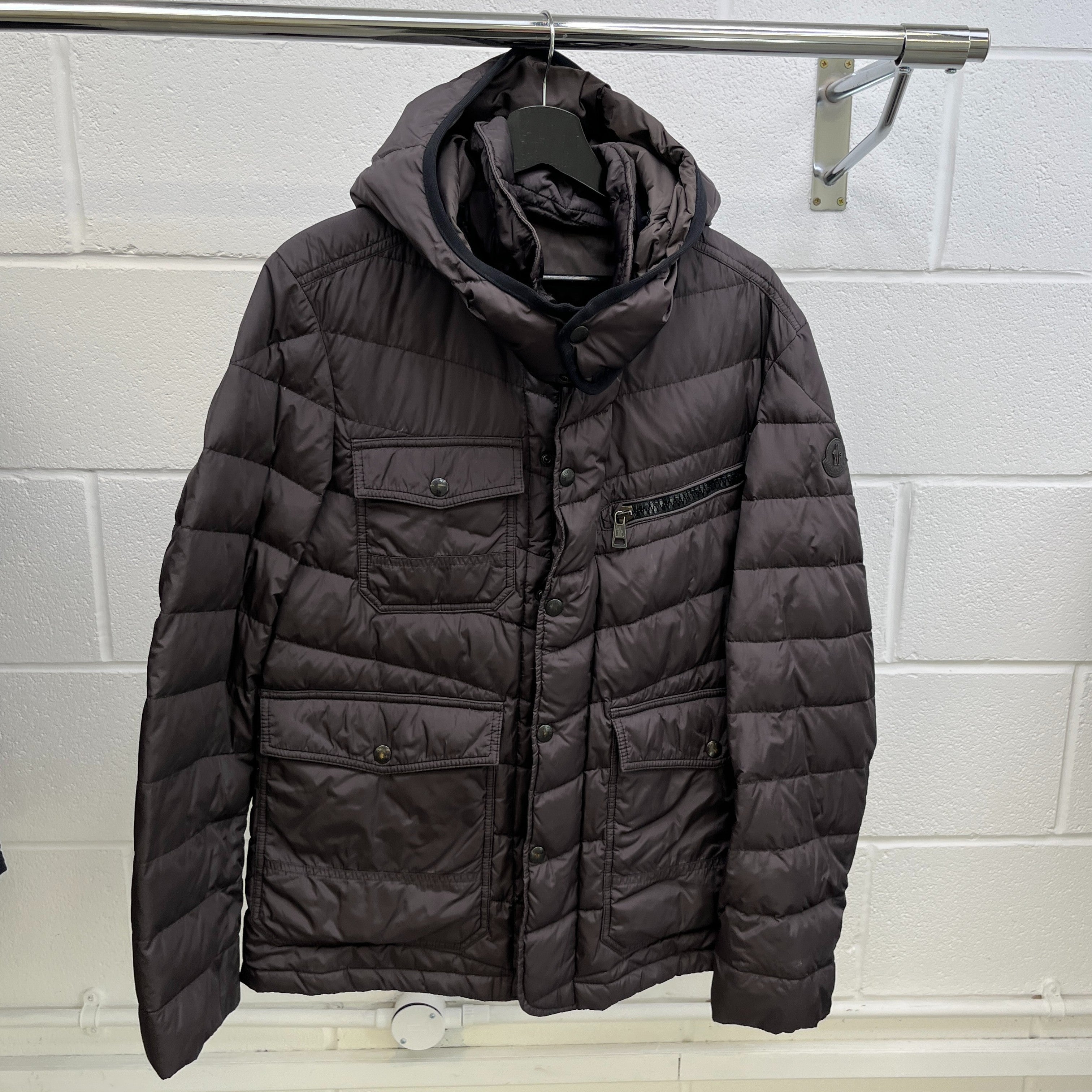 Men's River Down Jacket Grey Size 3 / L