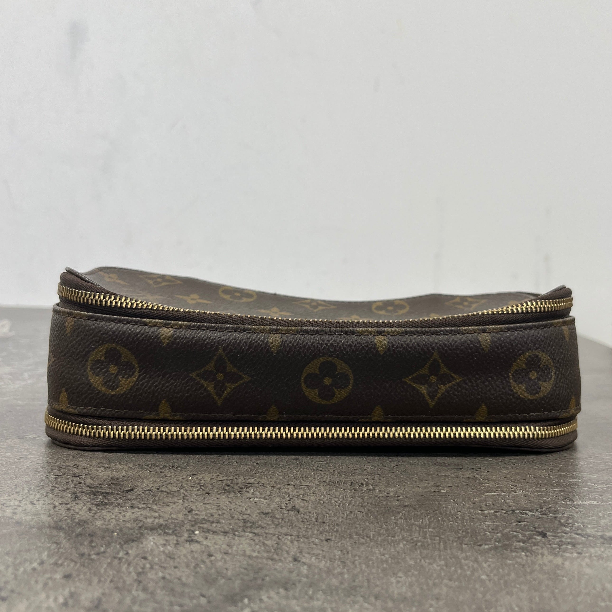 Women's Monogram Blush Gm Cosmetic Pouch Brown