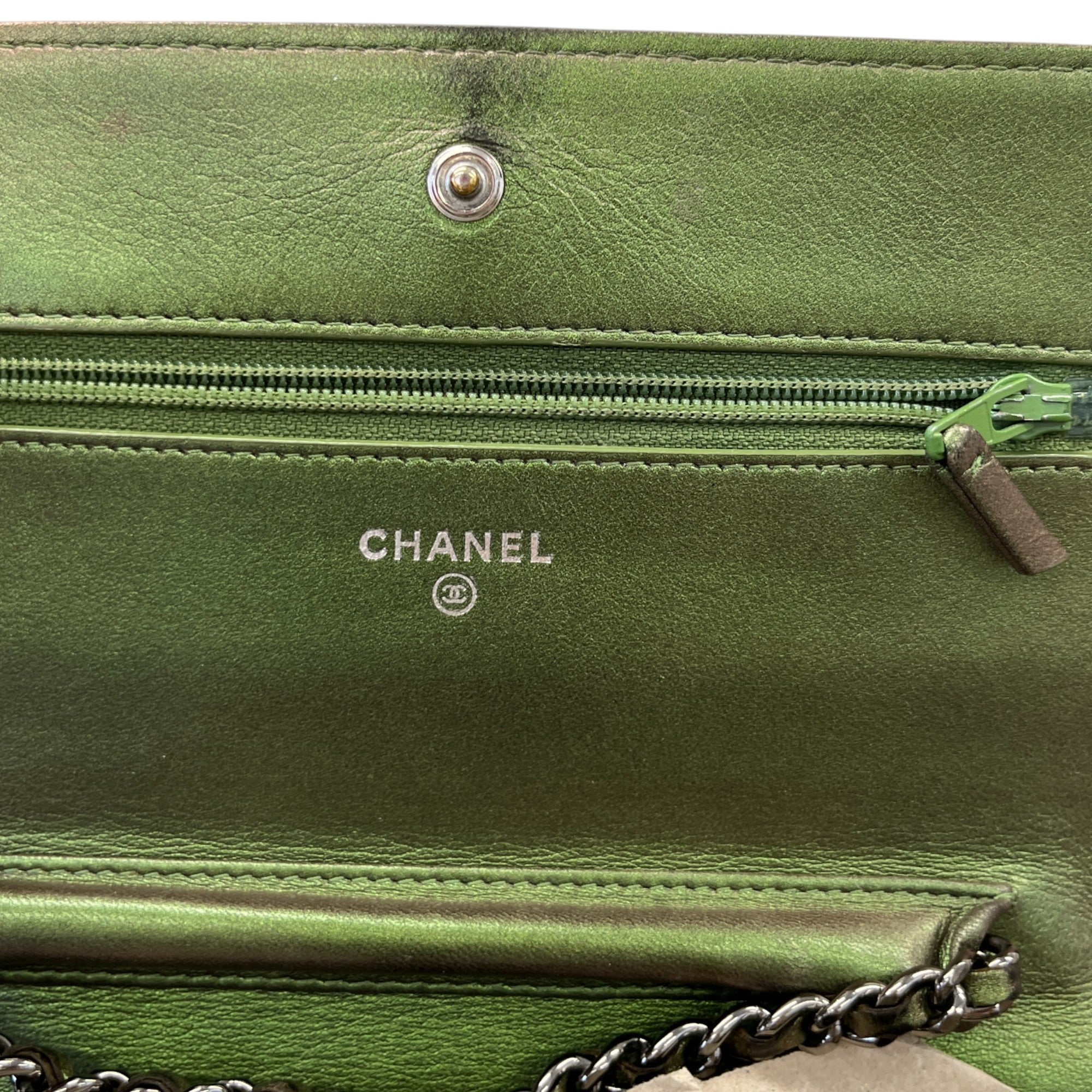 Women's Cc Quilted Wallet On Chain Bag Green