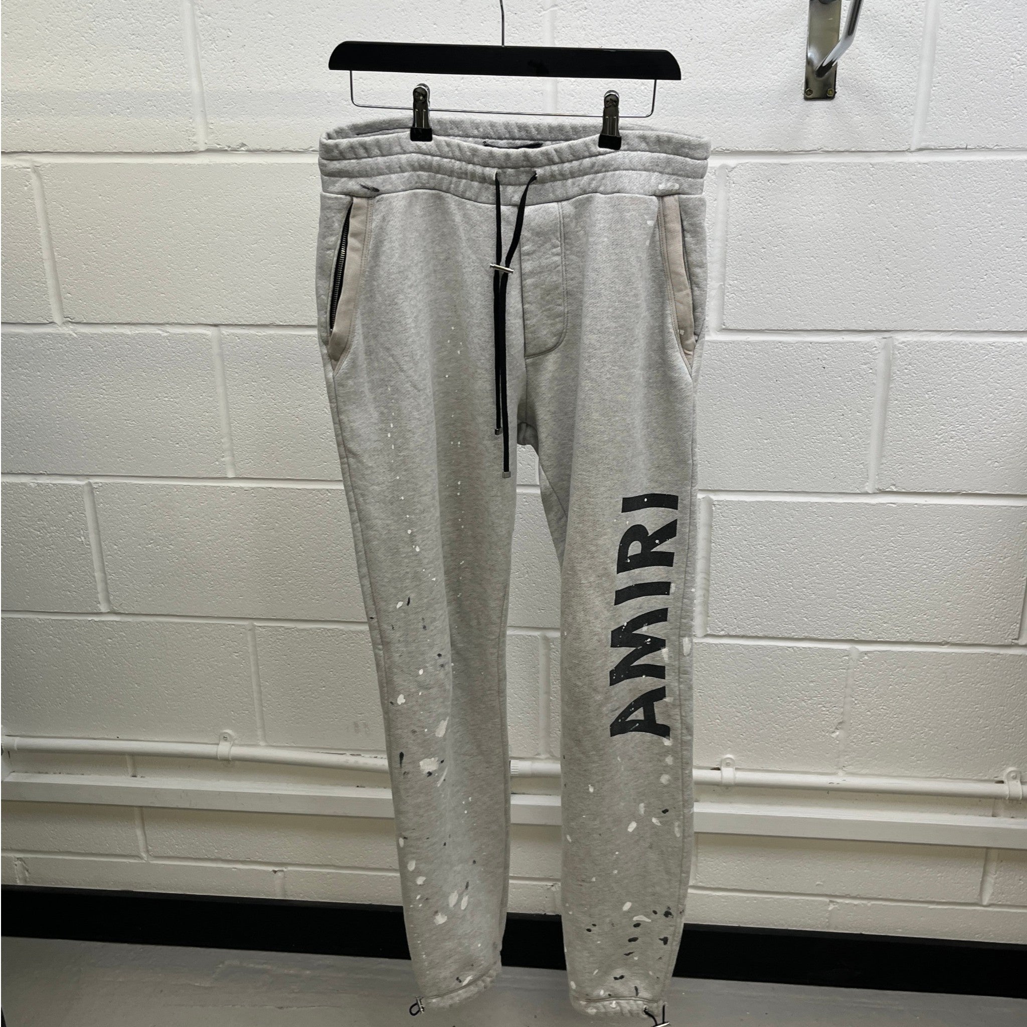 Men's Paint Splatter Logo Print Joggers Grey Size S