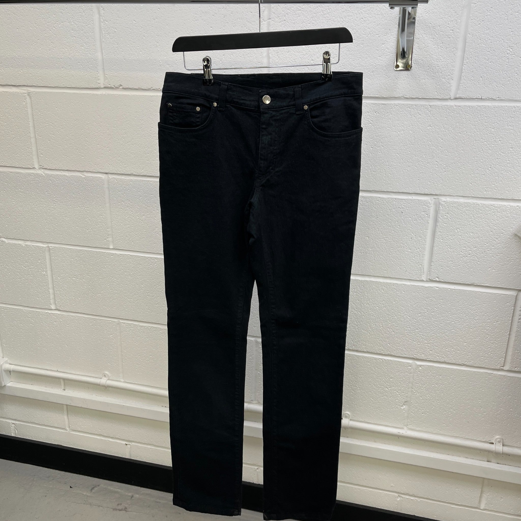 Men's Embroidered Medusa Logo Jeans Black Size Waist 32"