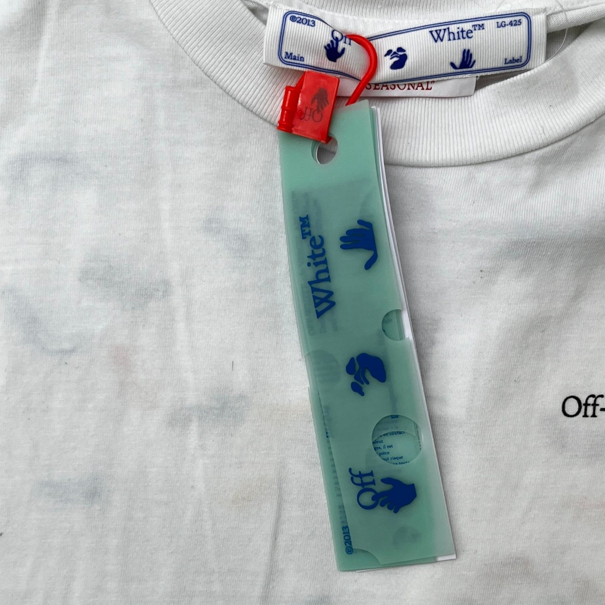 Women's Floral Ember Arrow T-Shirt White Size S
