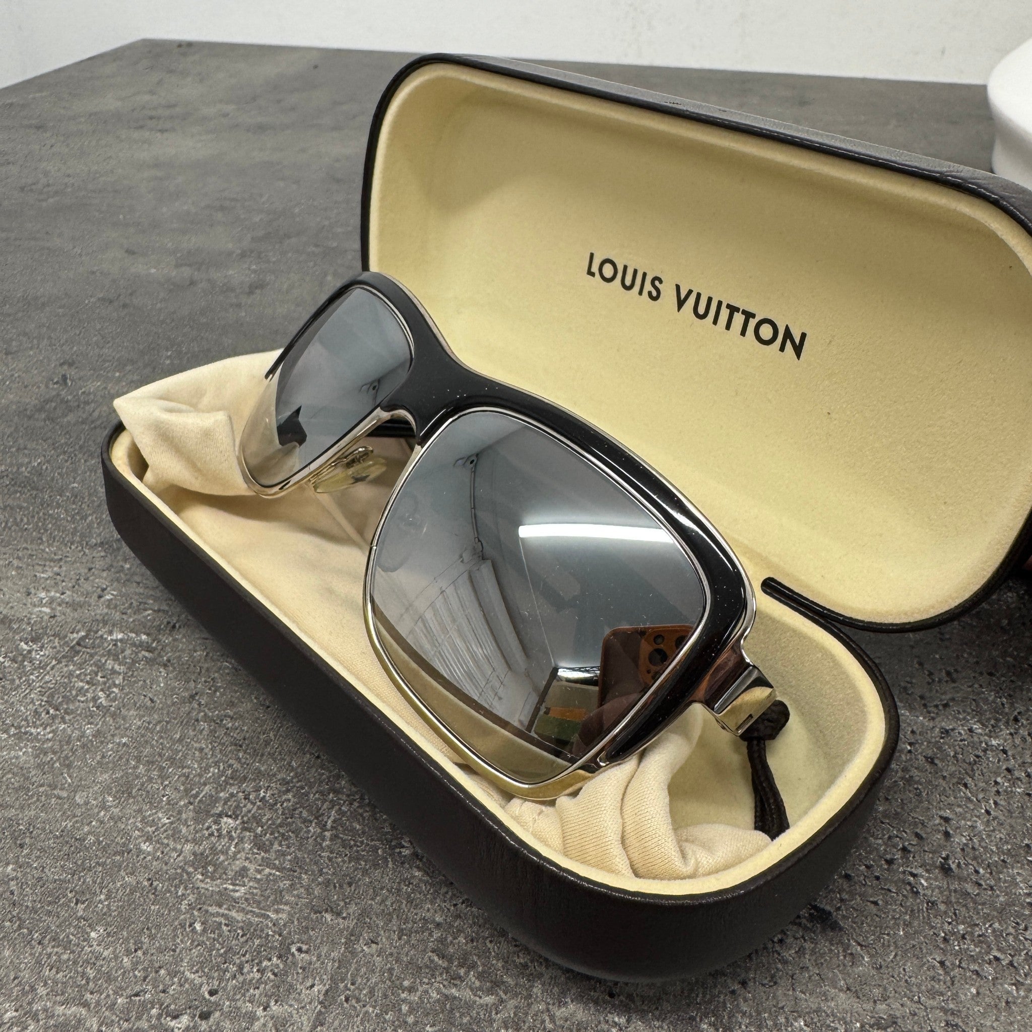 Men's Z0384U Sunglasses Black