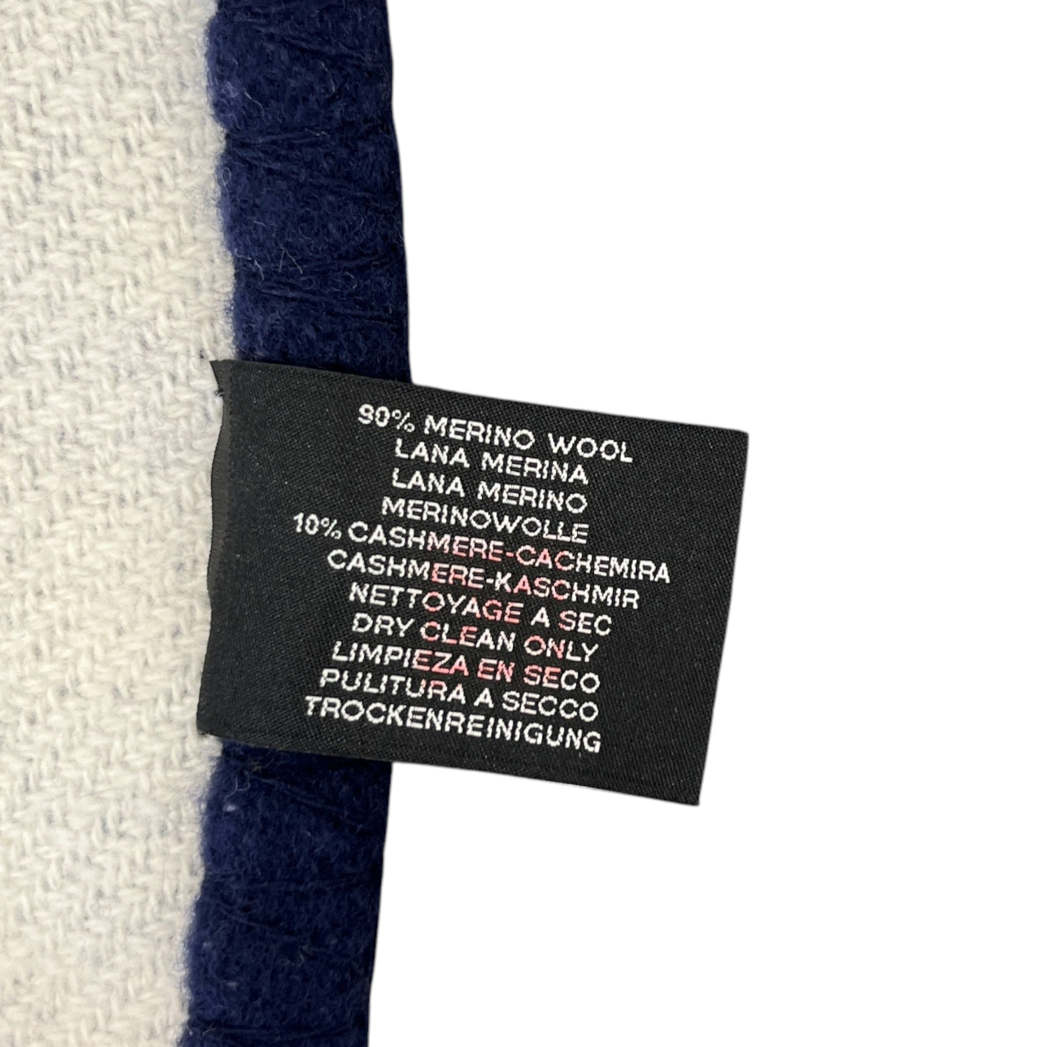 Avalon Iii Blanket Blue