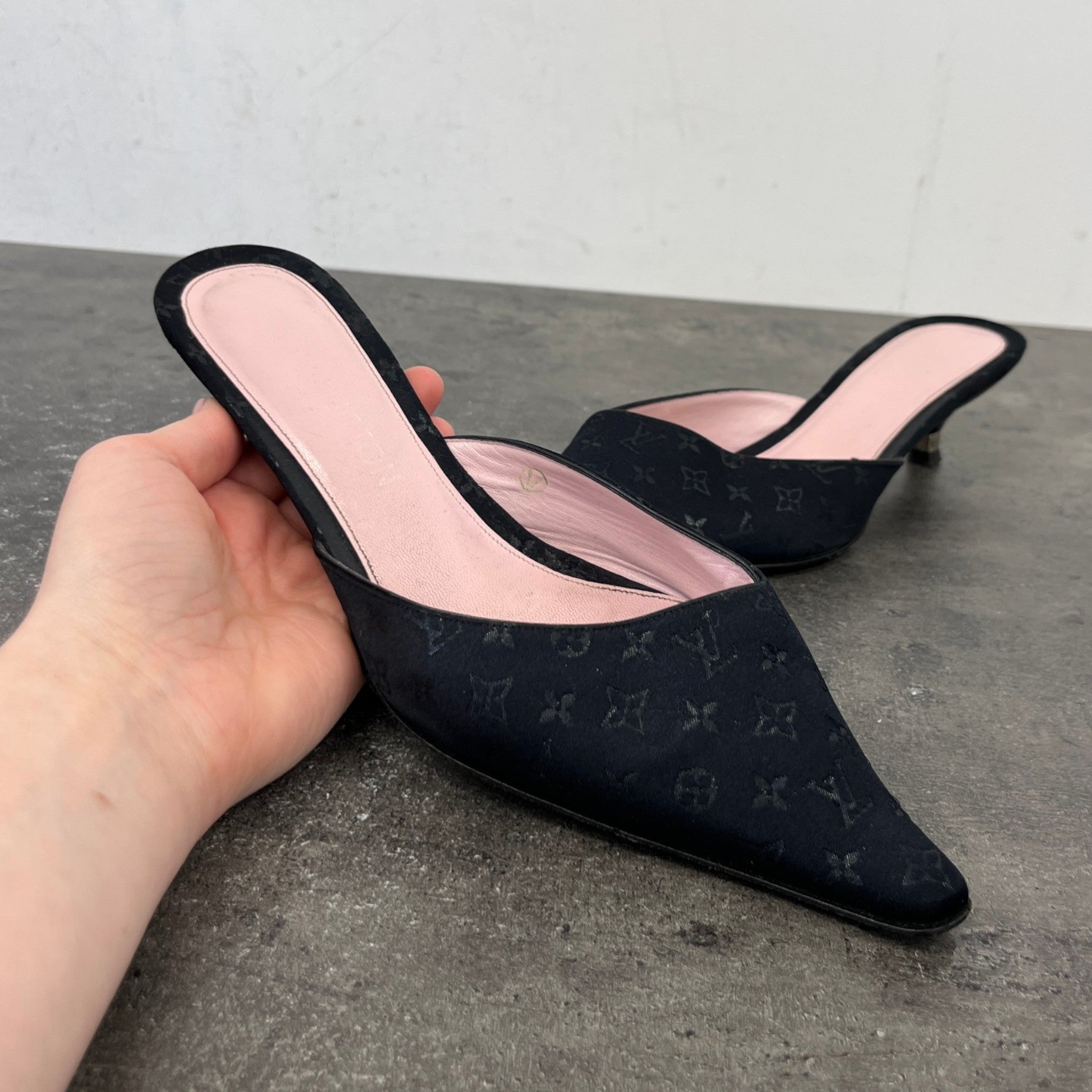 Women's Monogram Classic Pointed Mules Black Size EU 39 / UK 6