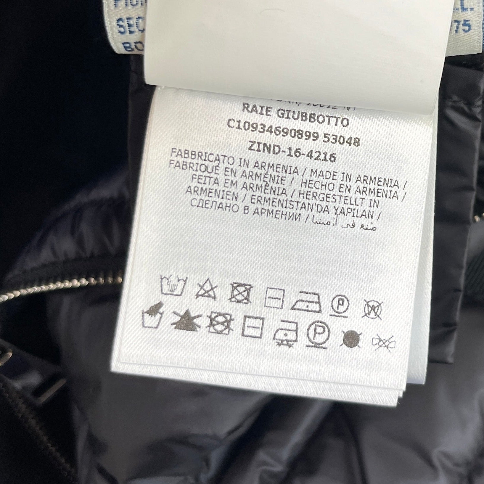 Women's Raie Down Jacket Black Size 0 / UK 4