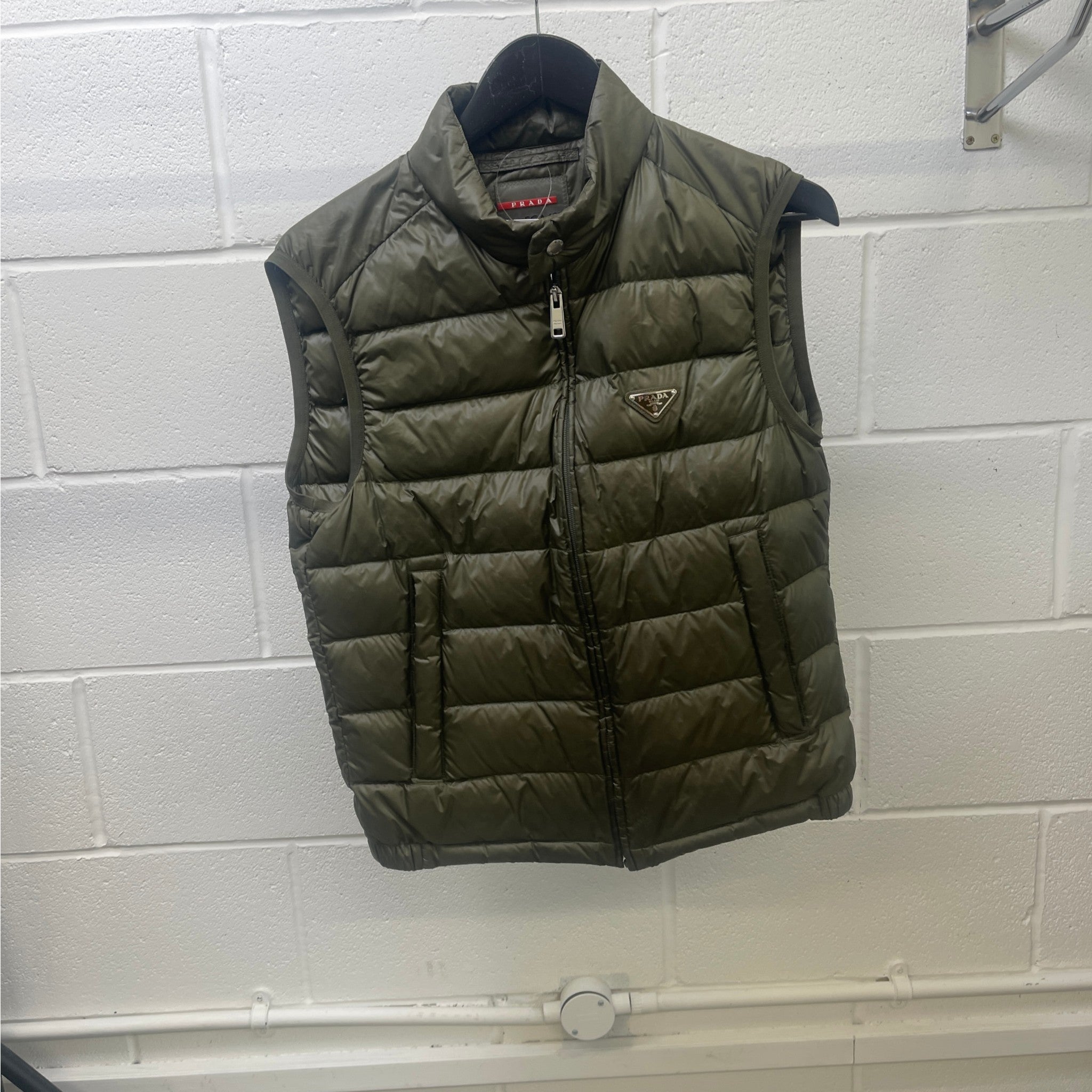 Men's Plaque Logo Gilet Khaki Size IT 46 / S
