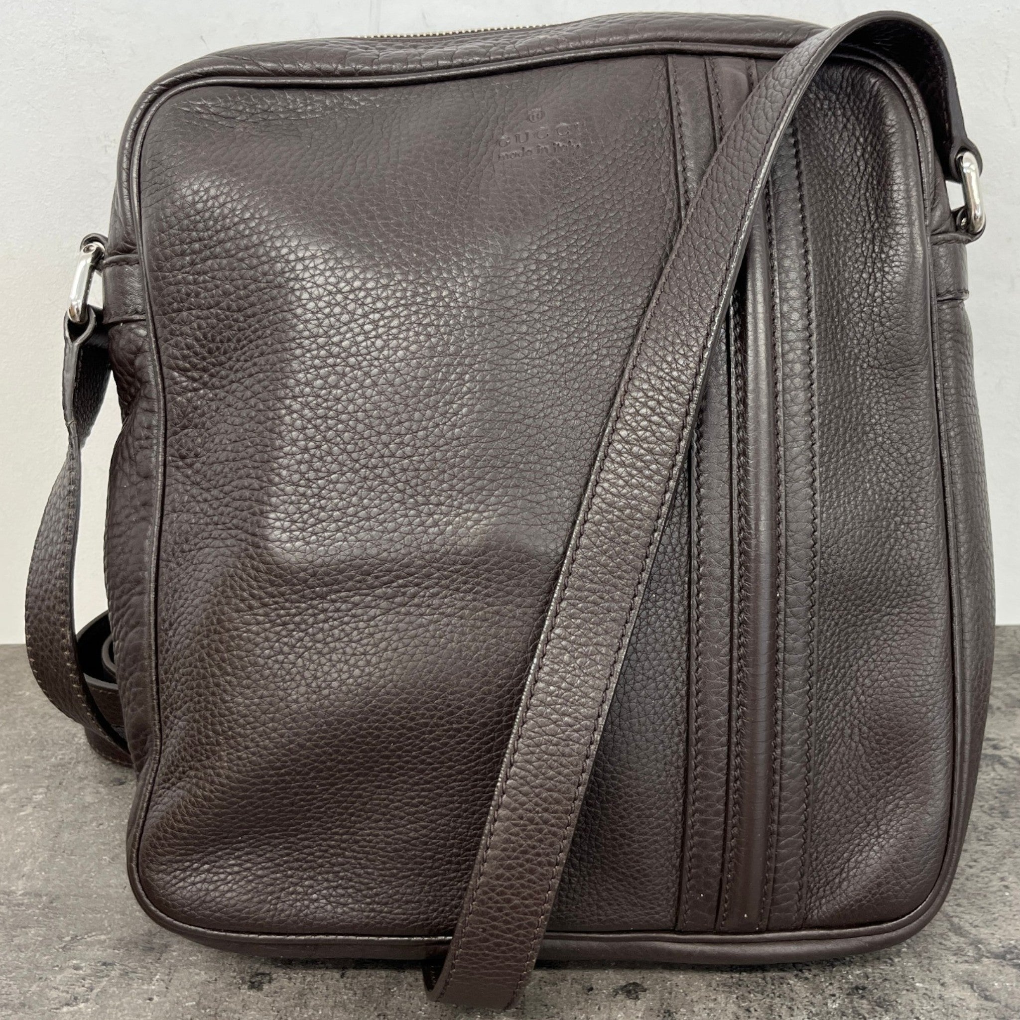 Men's Weekend Messenger Bag Brown