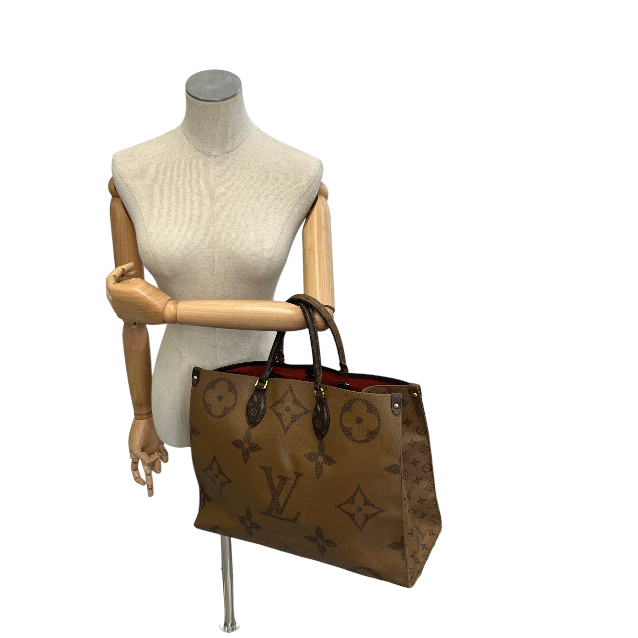 Women's Onthego Tote Monogram Giant Monogram Reverse Bag Brown