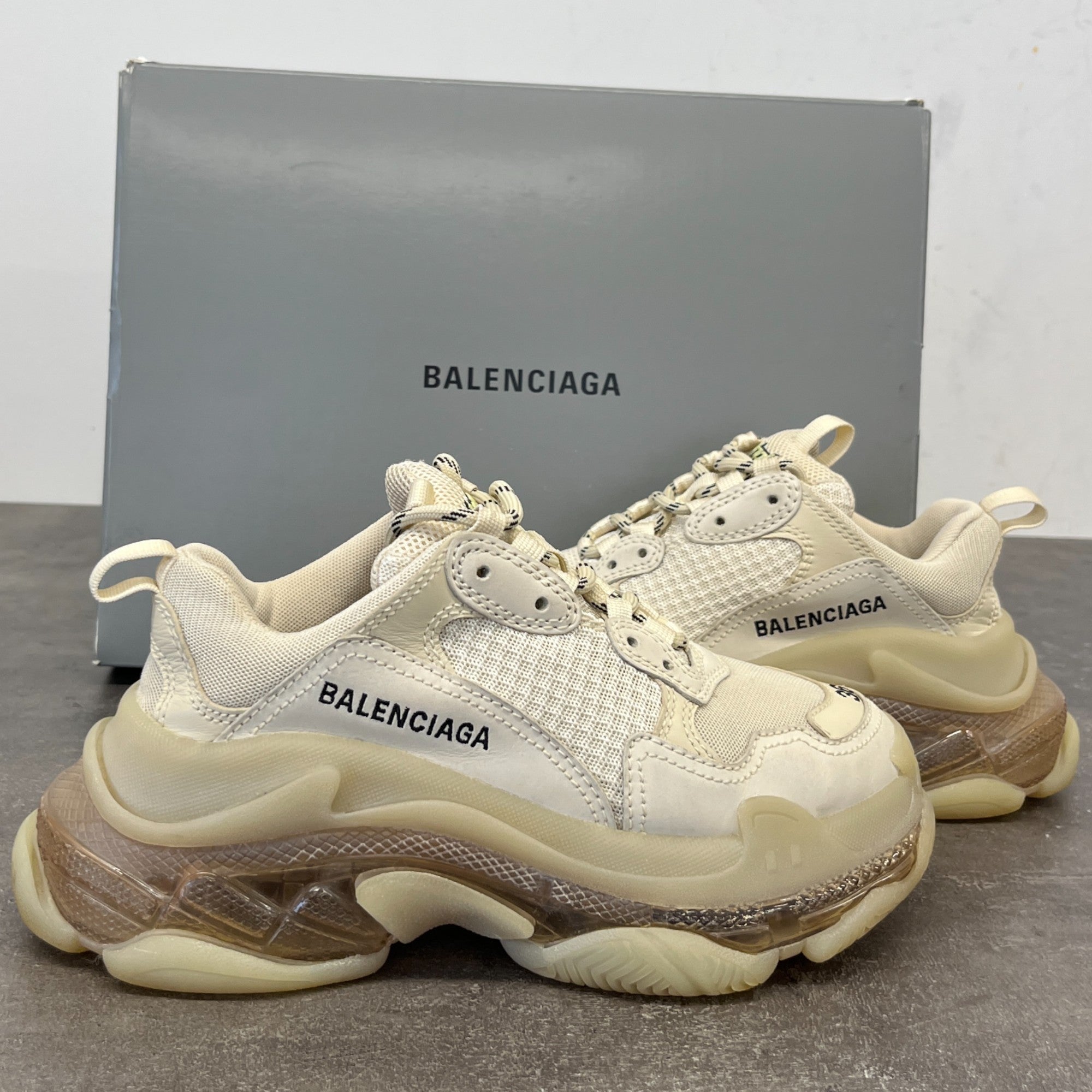 Women's Tripe S Low Trainers Beige Size EU 36 / UK 3