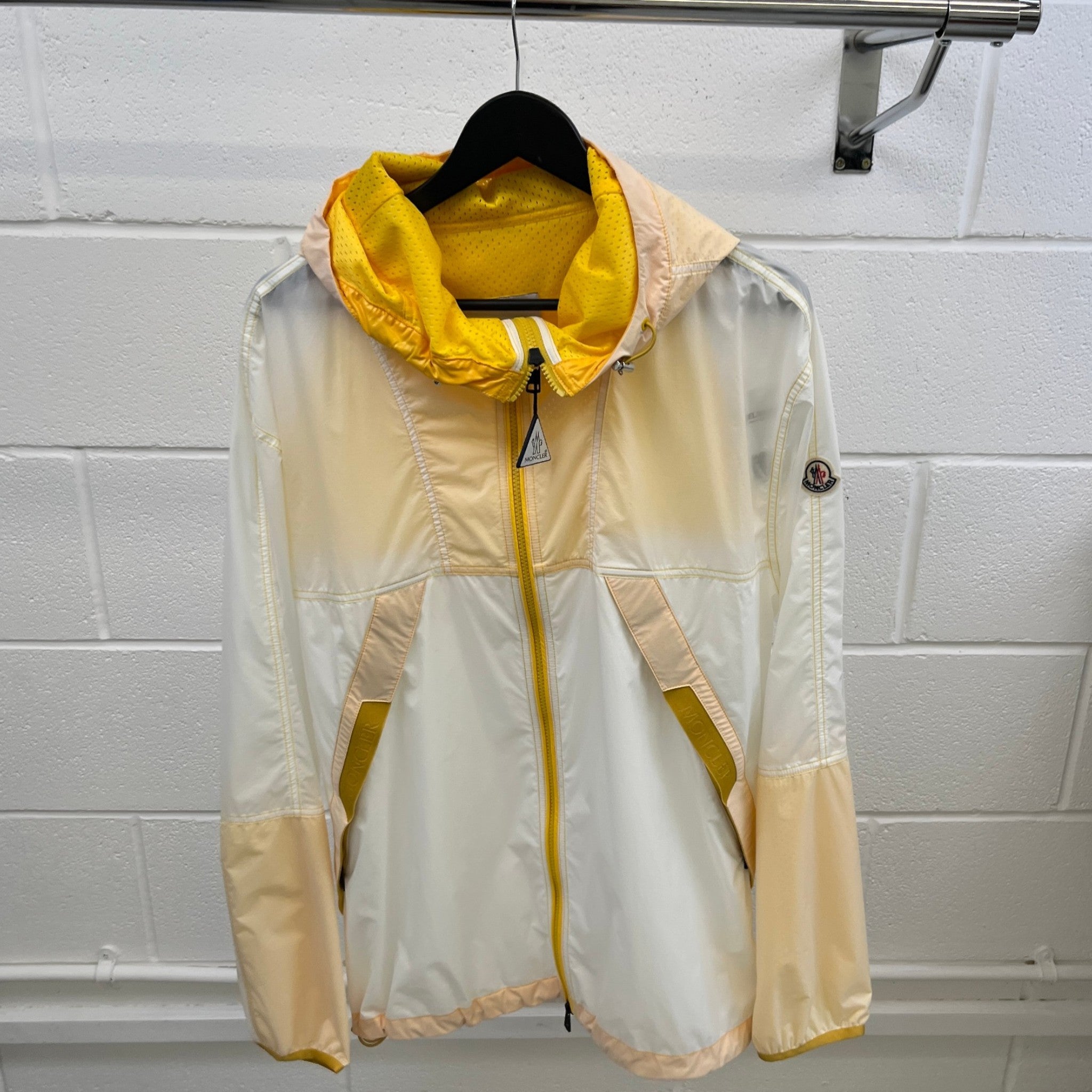 Men's Doi Windbreaker Yellow Size 4 / XL
