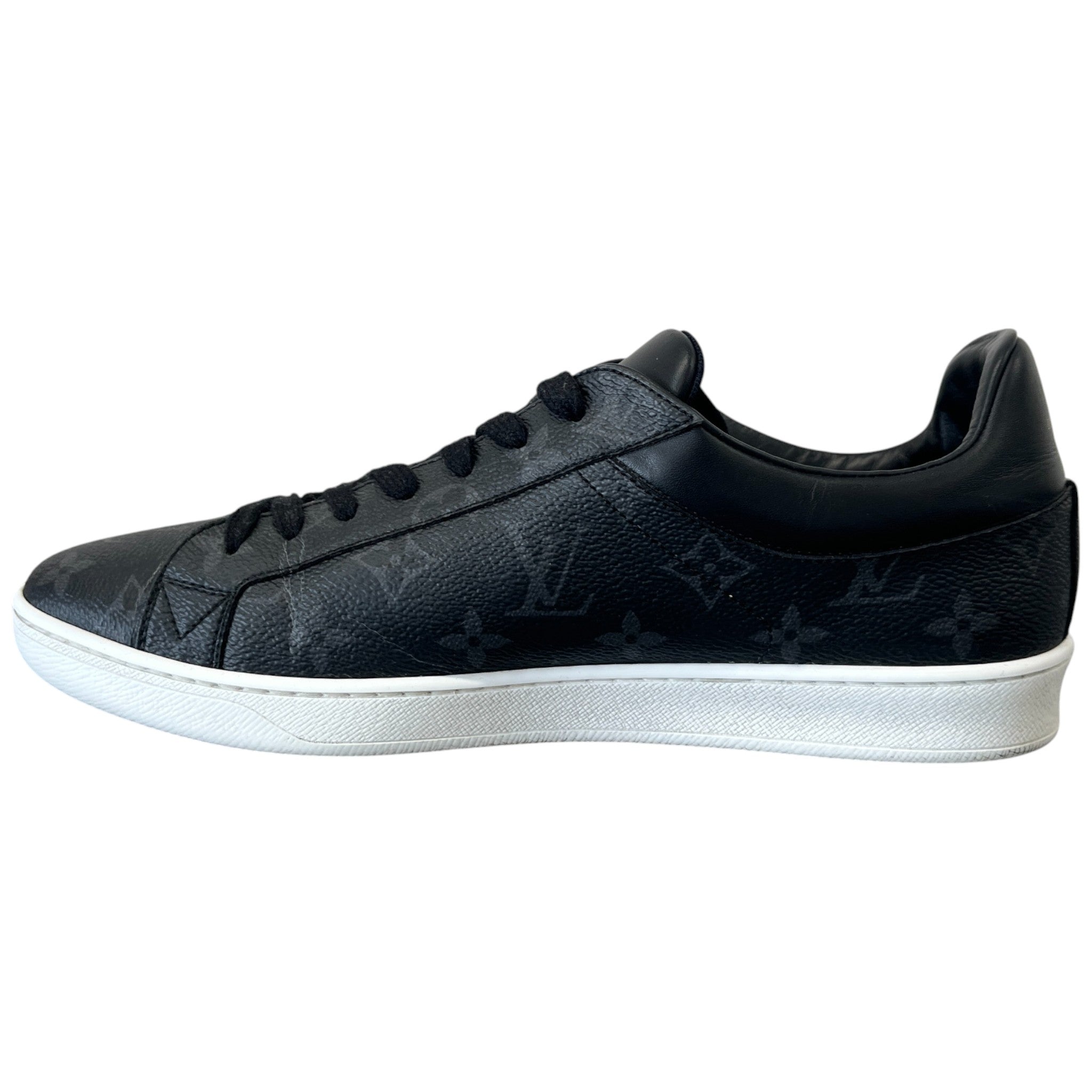 Men's Luxembourg Low Trainers Black Size EU 42 / UK 8
