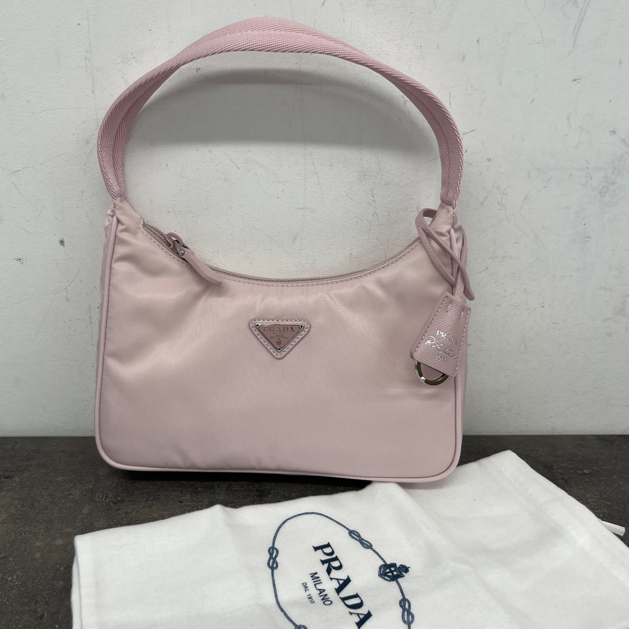 Women's Re-Nylon Re-Edition 2000 Bag Pink