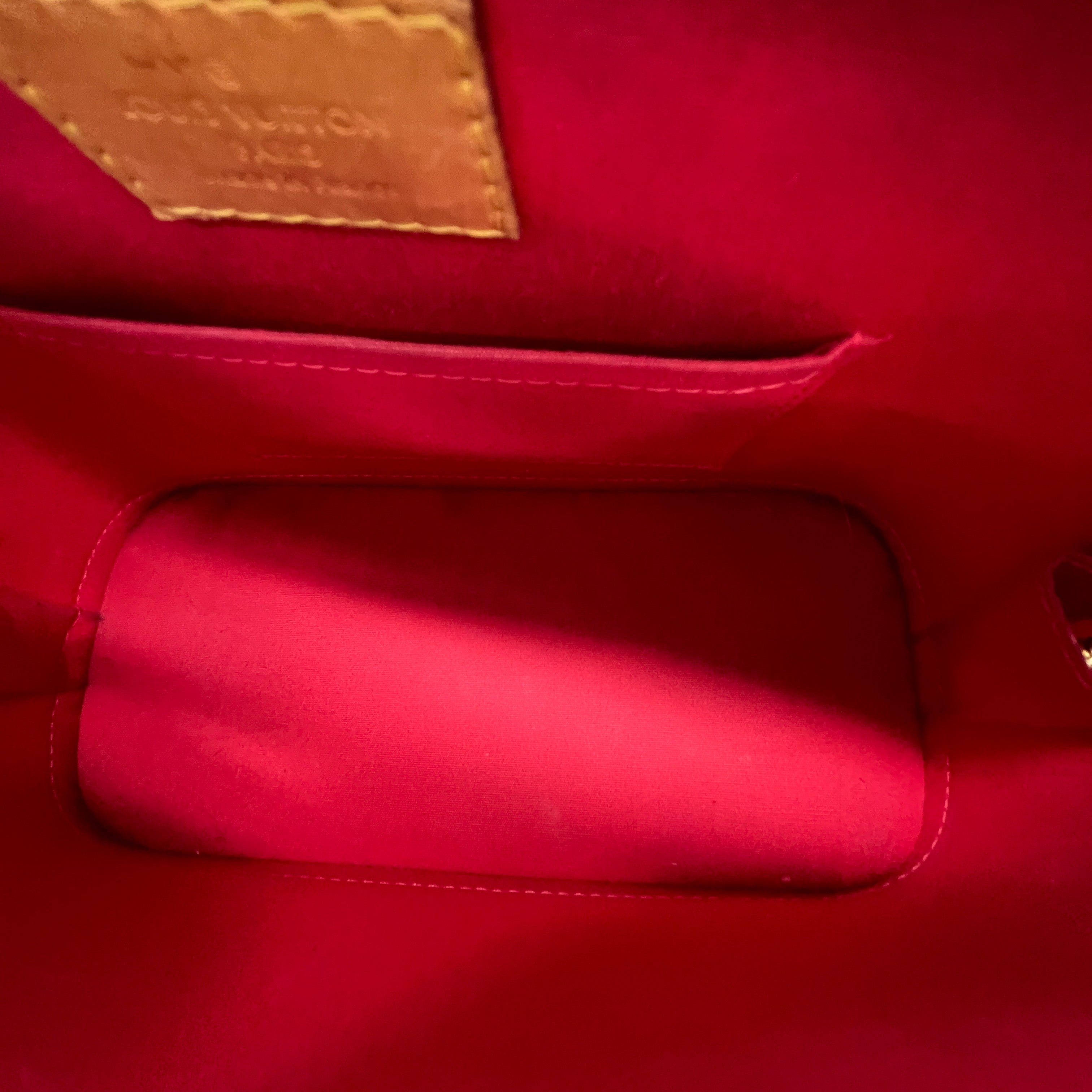 Women's Monogram Vernis Alma Bb Bag Pink