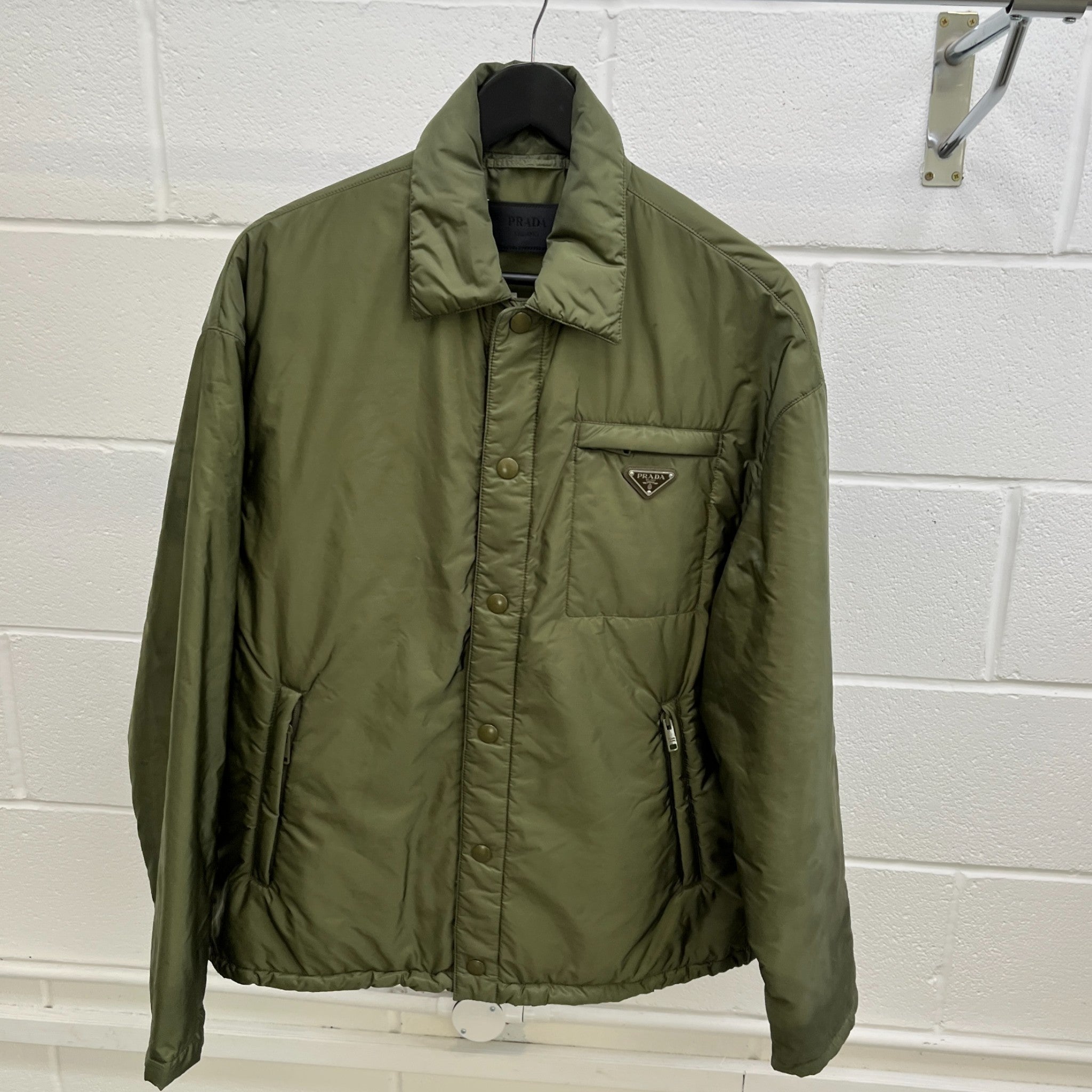 Men's Re-Nylon Plaque Logo Jacket Green Size S