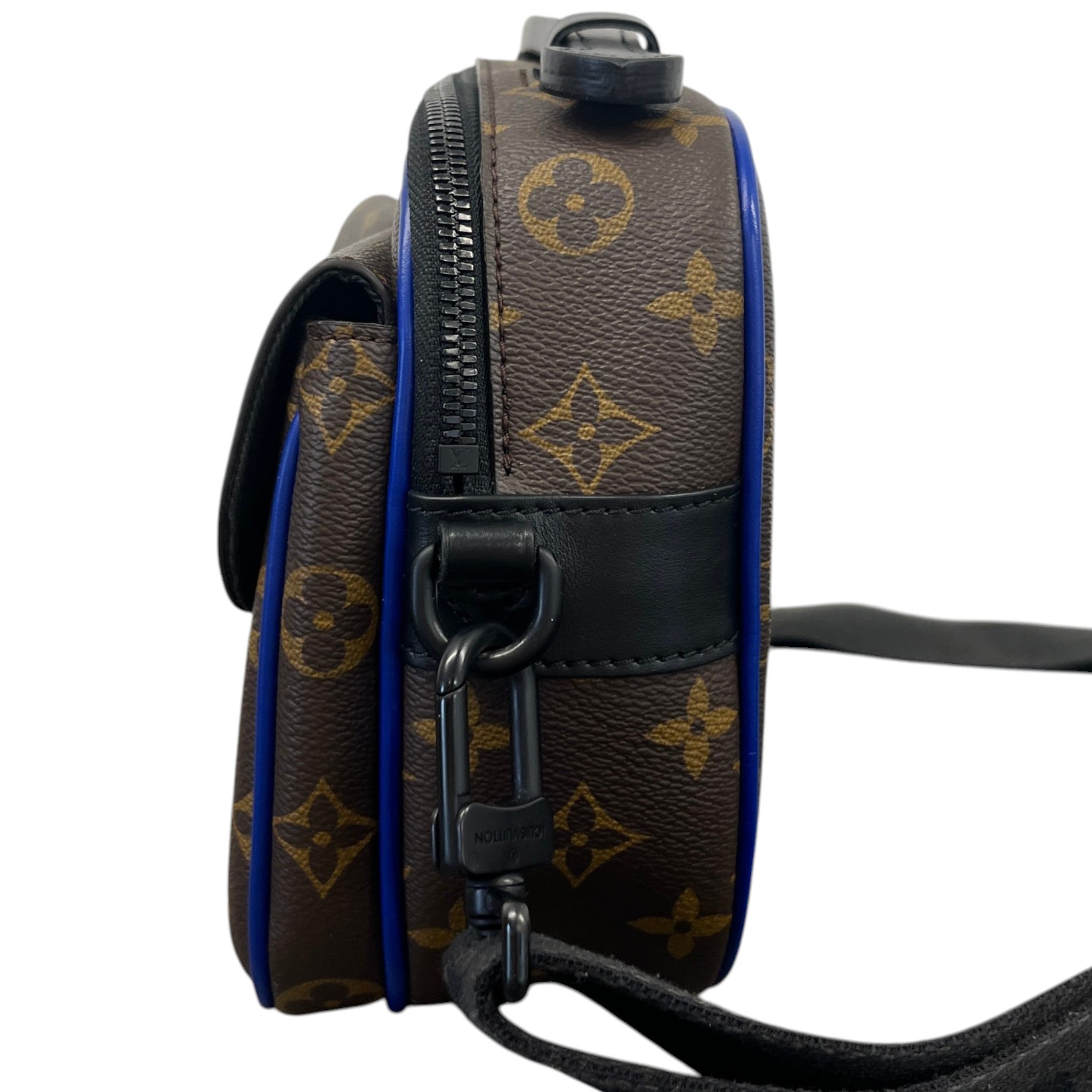 Men's Monogram S-Lock Messenger Bag Brown