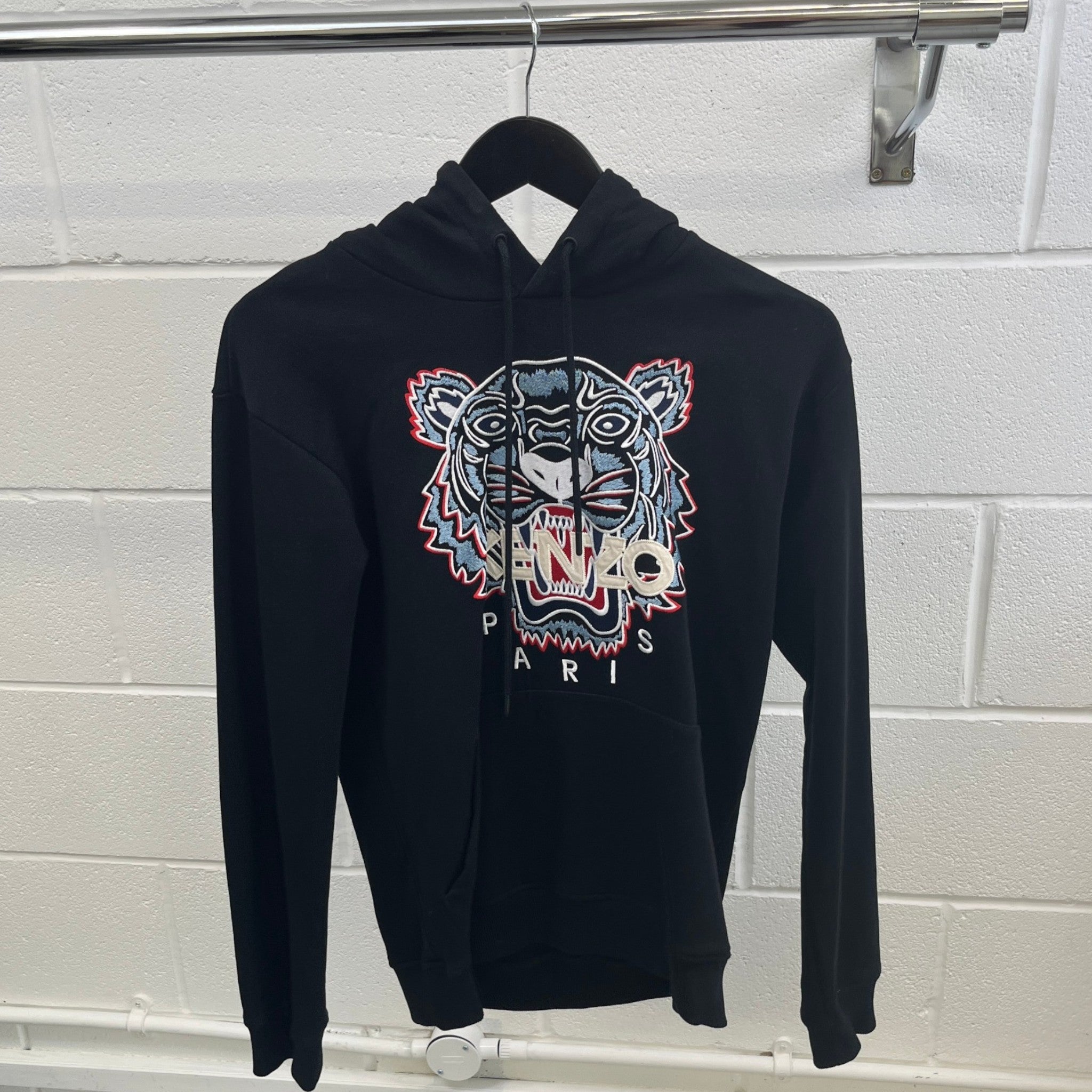 Men's Embroidered Tiger Sweatshirt Black Size M