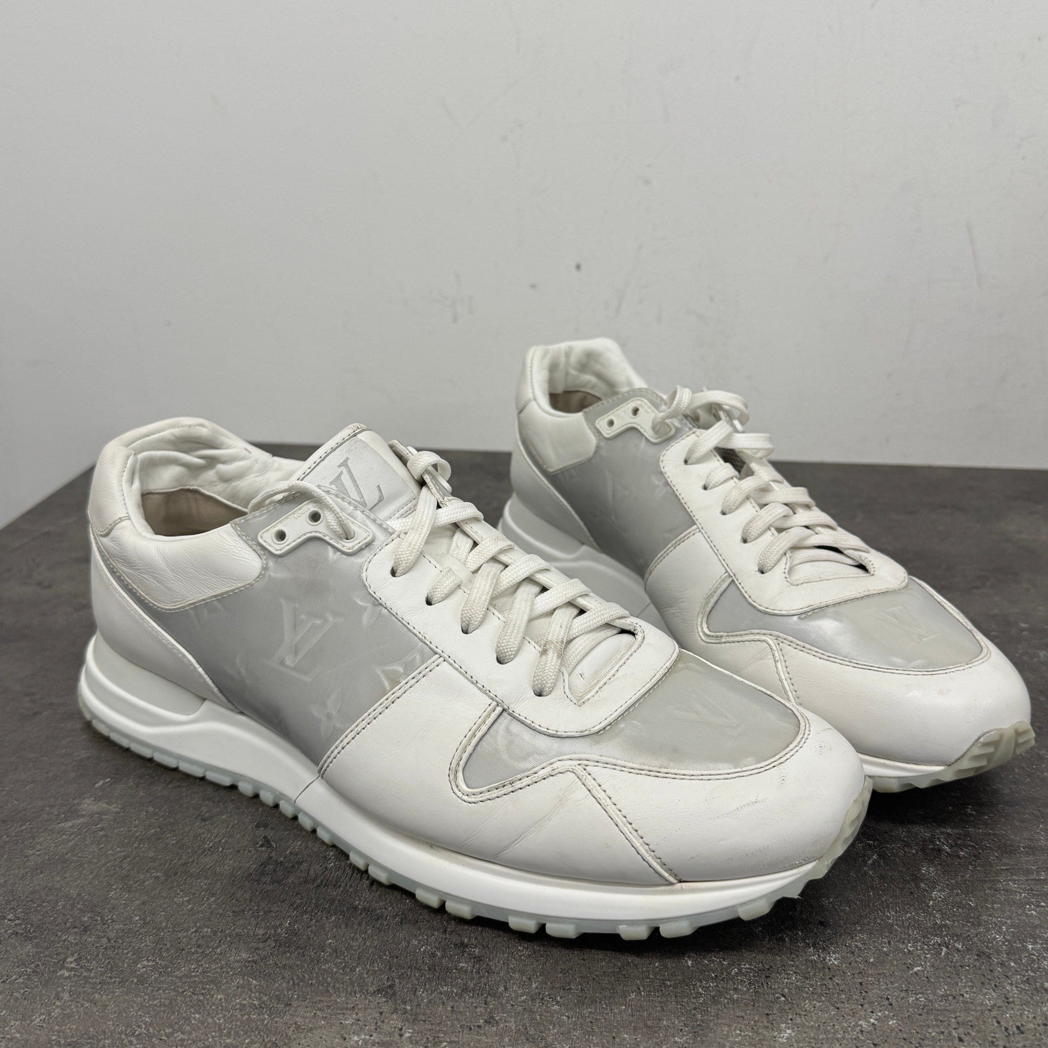 Men's Run Away Low Trainers White Size EU 43.5 / UK 9.5