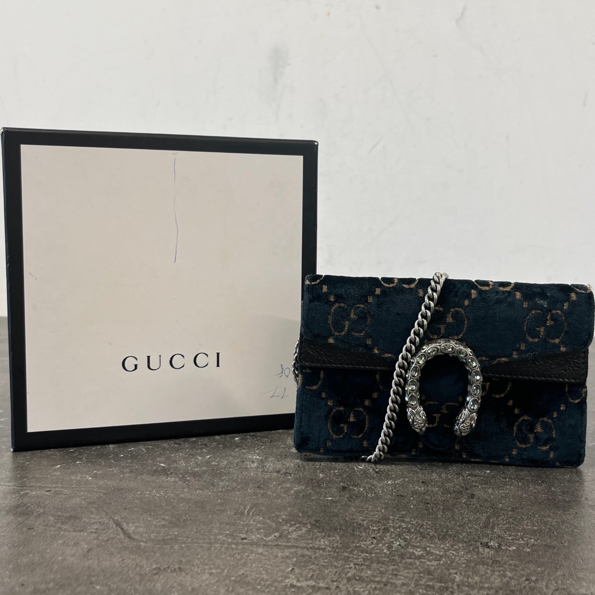 Women's Gg Supreme Dionysus Super Mini Handbag Navy
