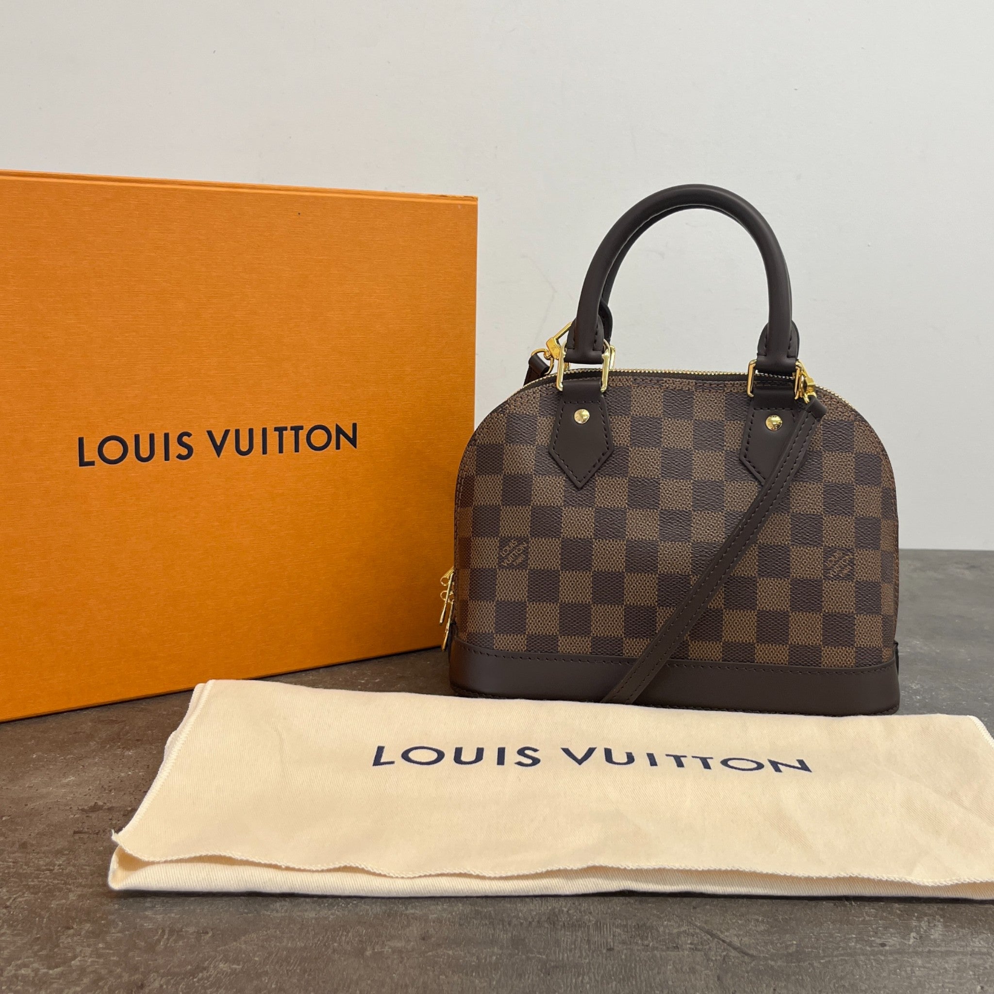 Women's Damier Ebene Alma Bb Handbag Brown