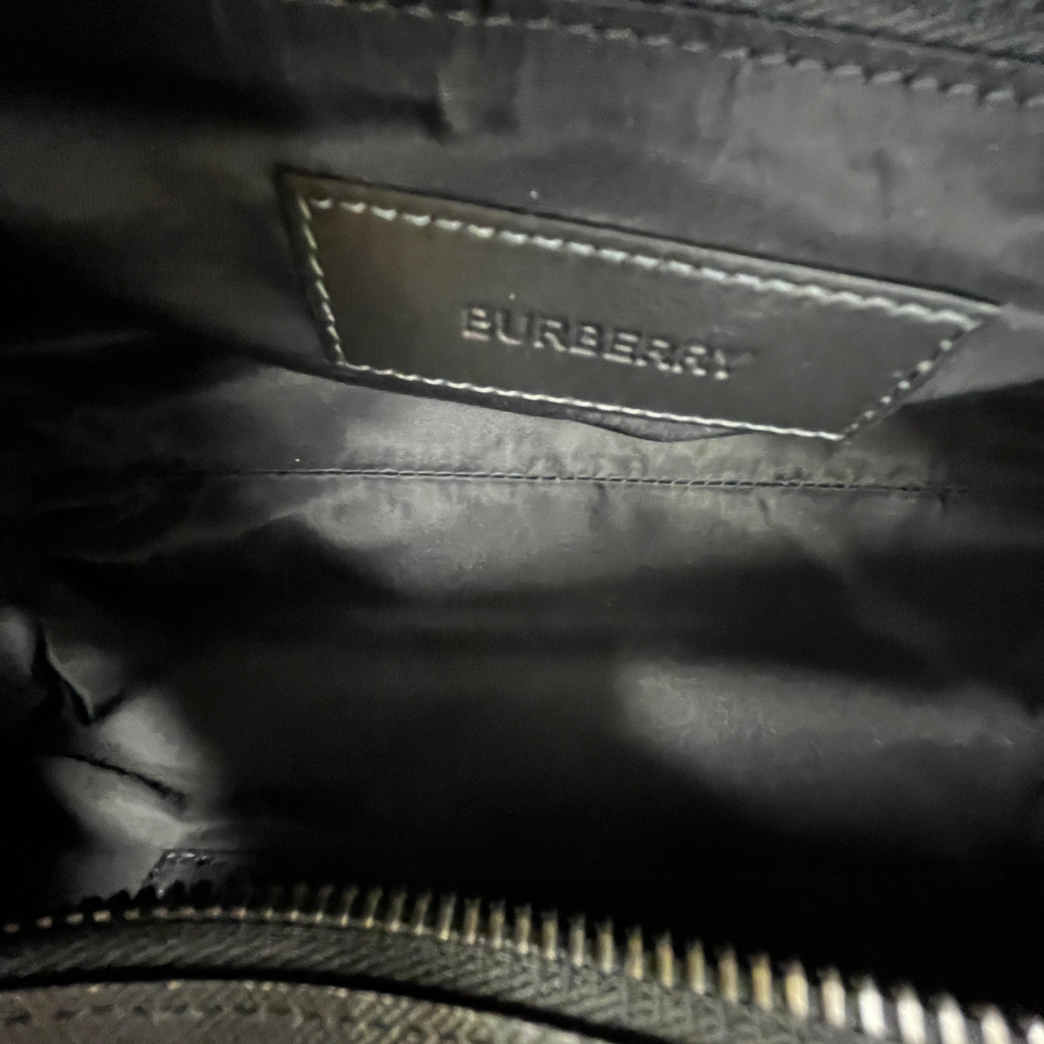Men's Checkered Toiletry Bag Black
