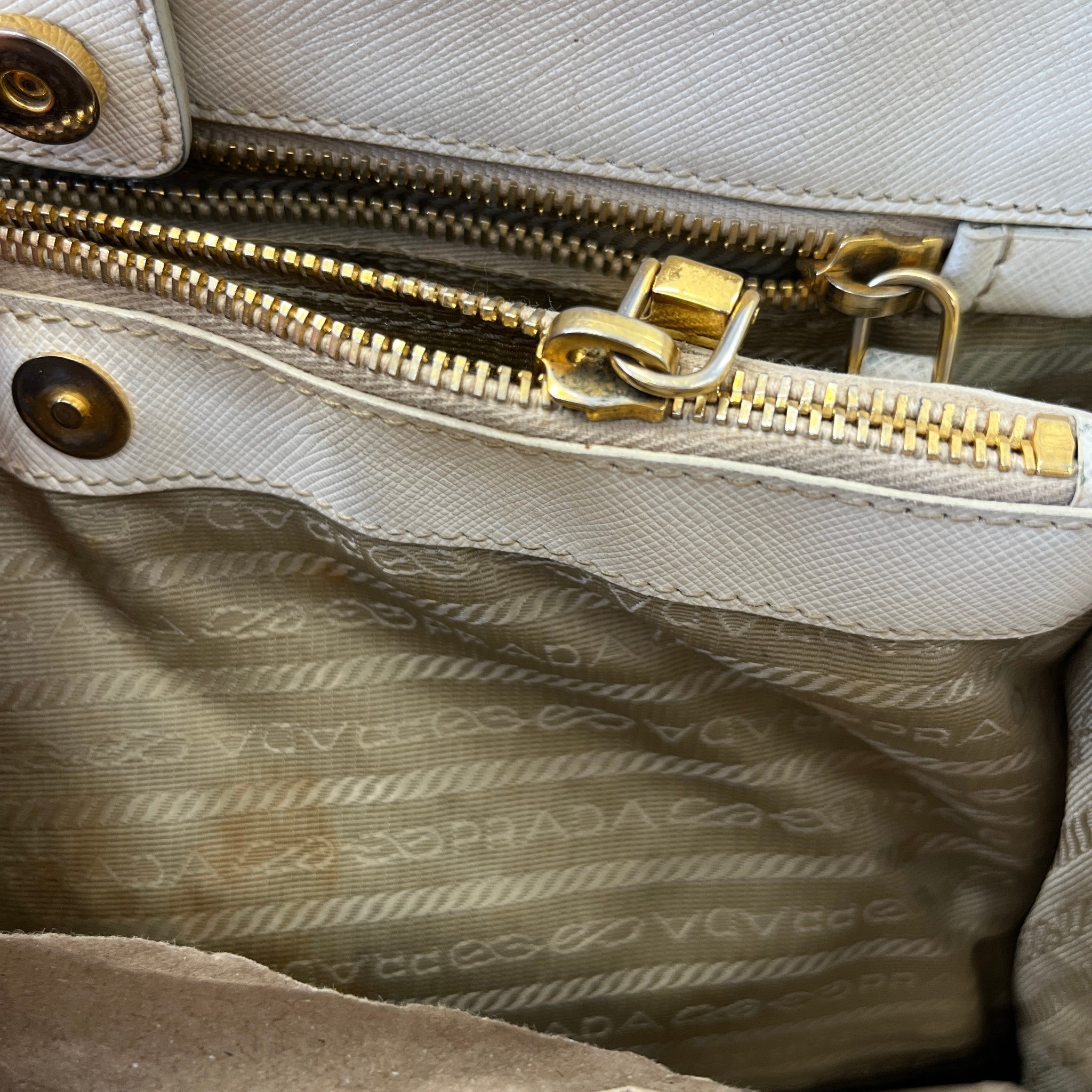 Women's Gardeners Tote Handbag White