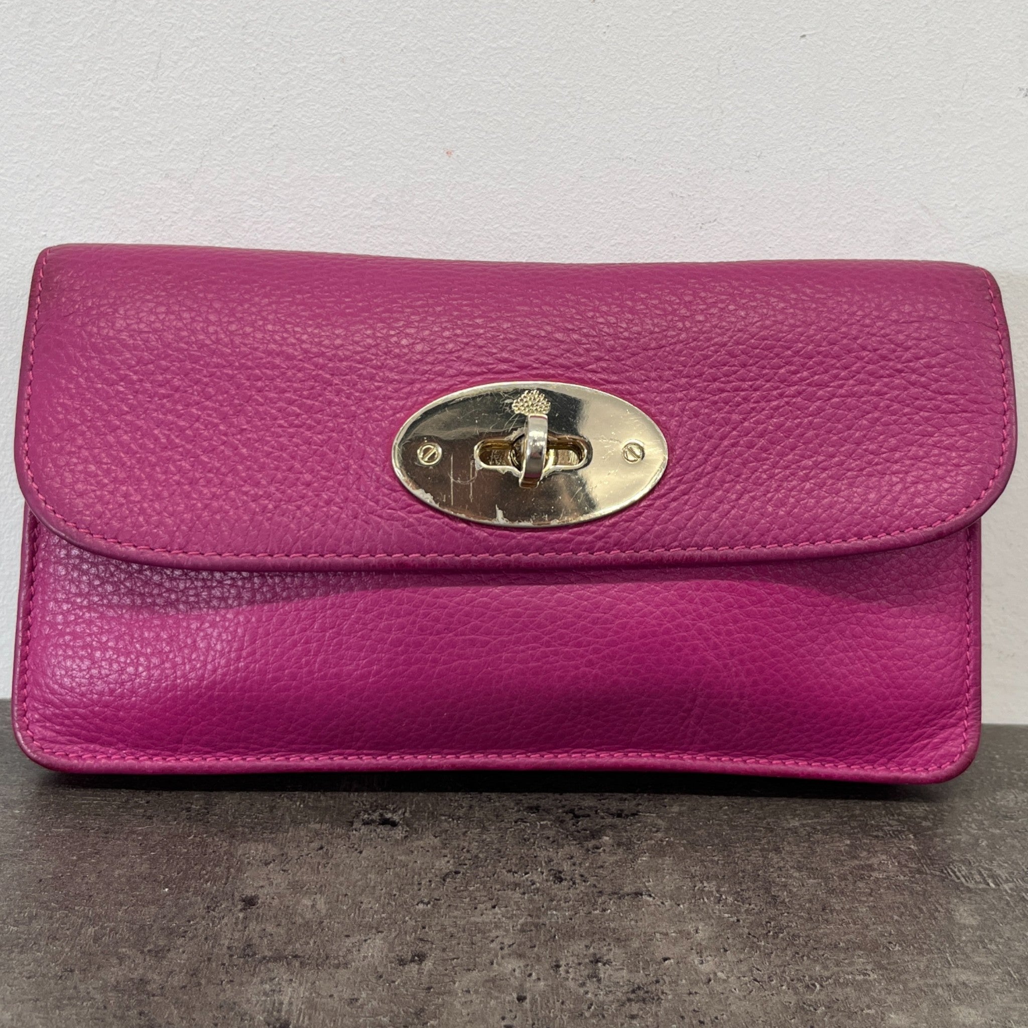 Women's Postman'S Lock Continental Purse Pink