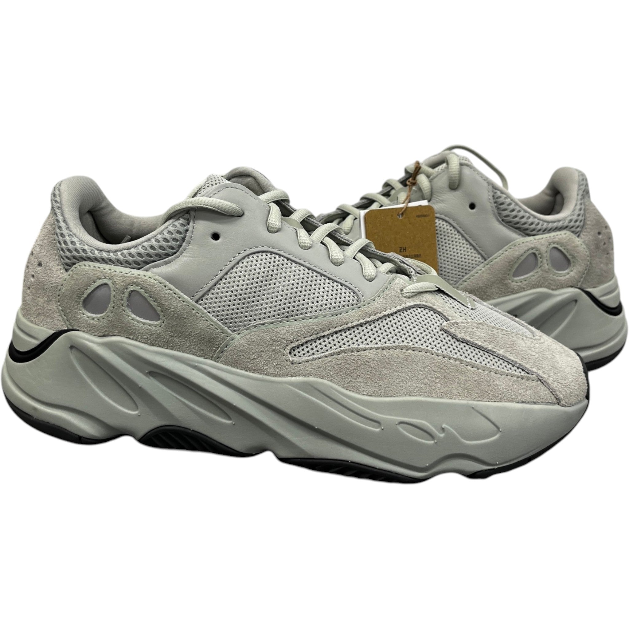 Men's Boost 700 Low Trainers Green Size EU 42.5 / UK 8.5