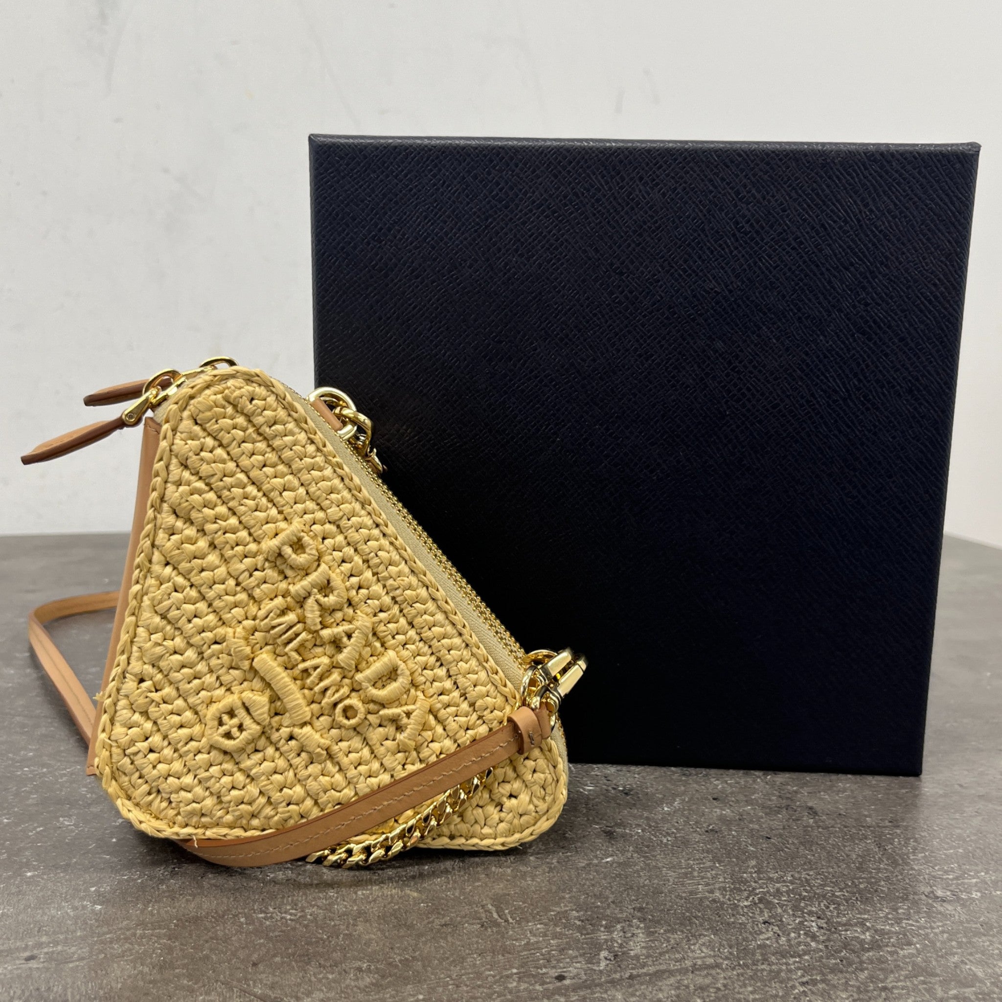 Women's Crochet Mini-Pouch Handbag Brown