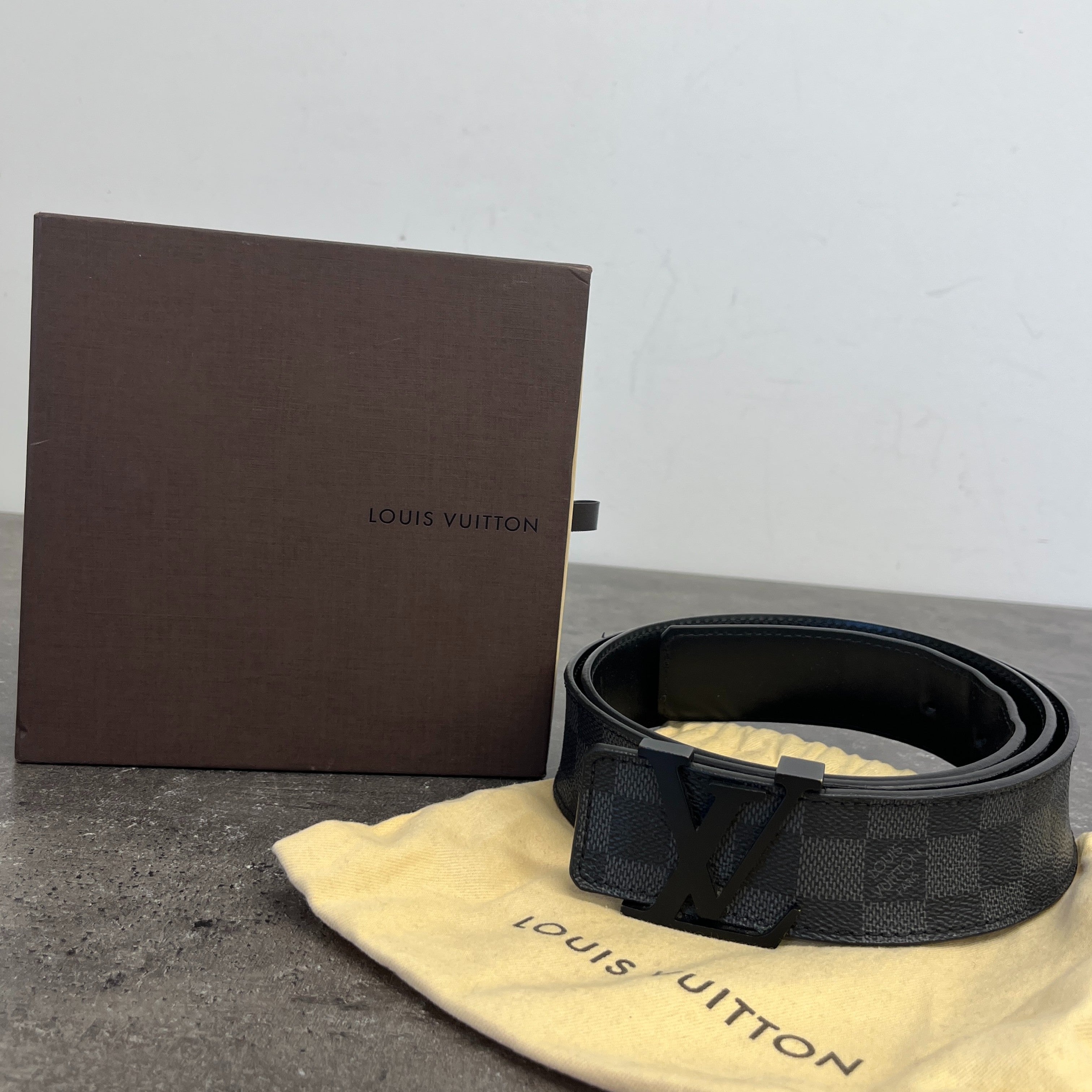 Men's Lv Initials Damier Graphite Belt Black Size Waist 42"