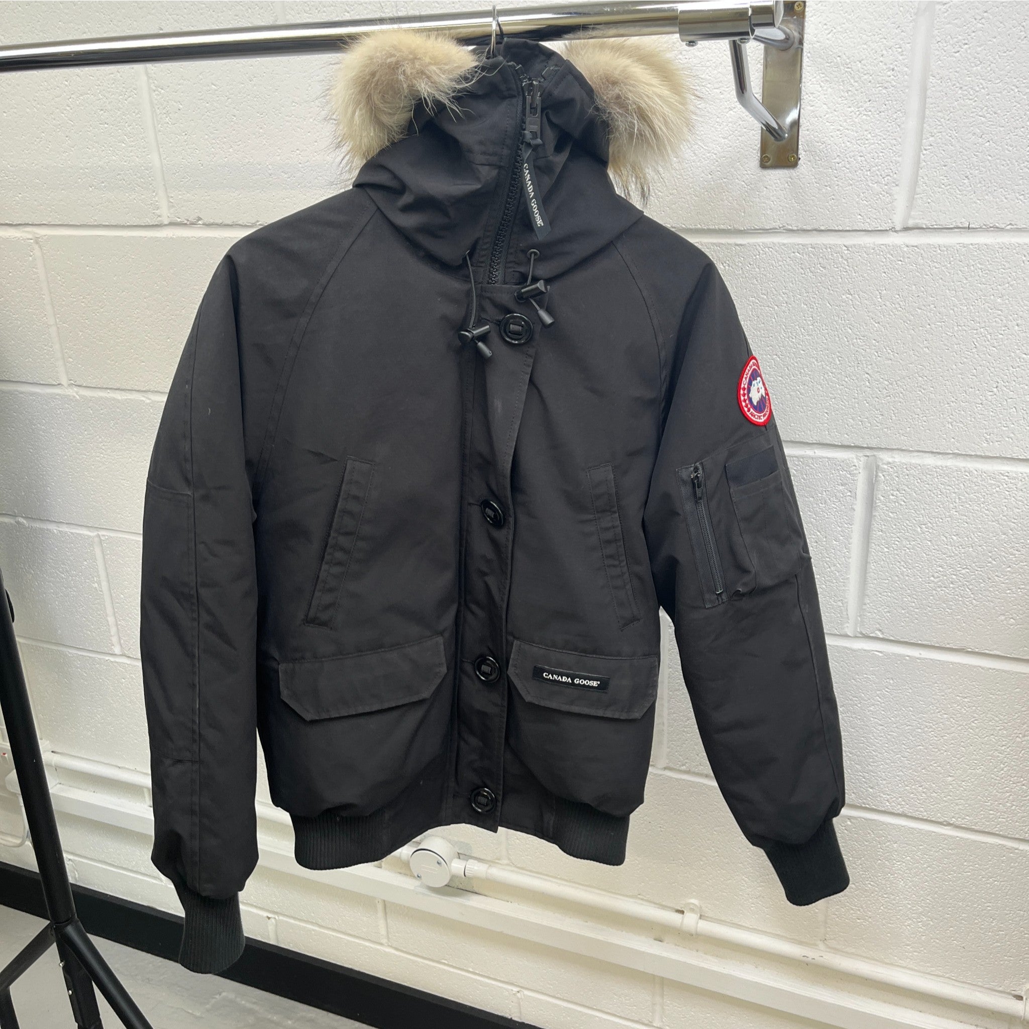 Women's Chilliwack Bomber Down Jacket Black Size M