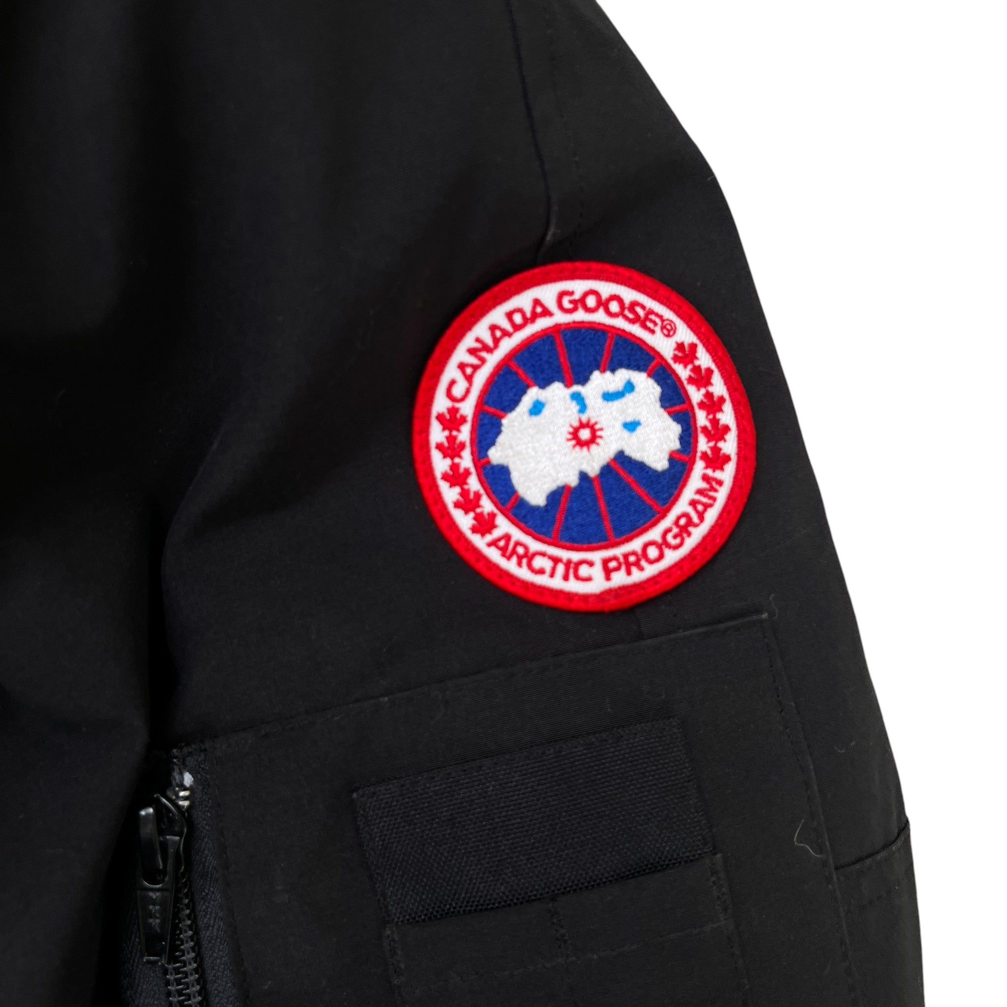 Women's Chilliwack Bomber Down Jacket Black Size M