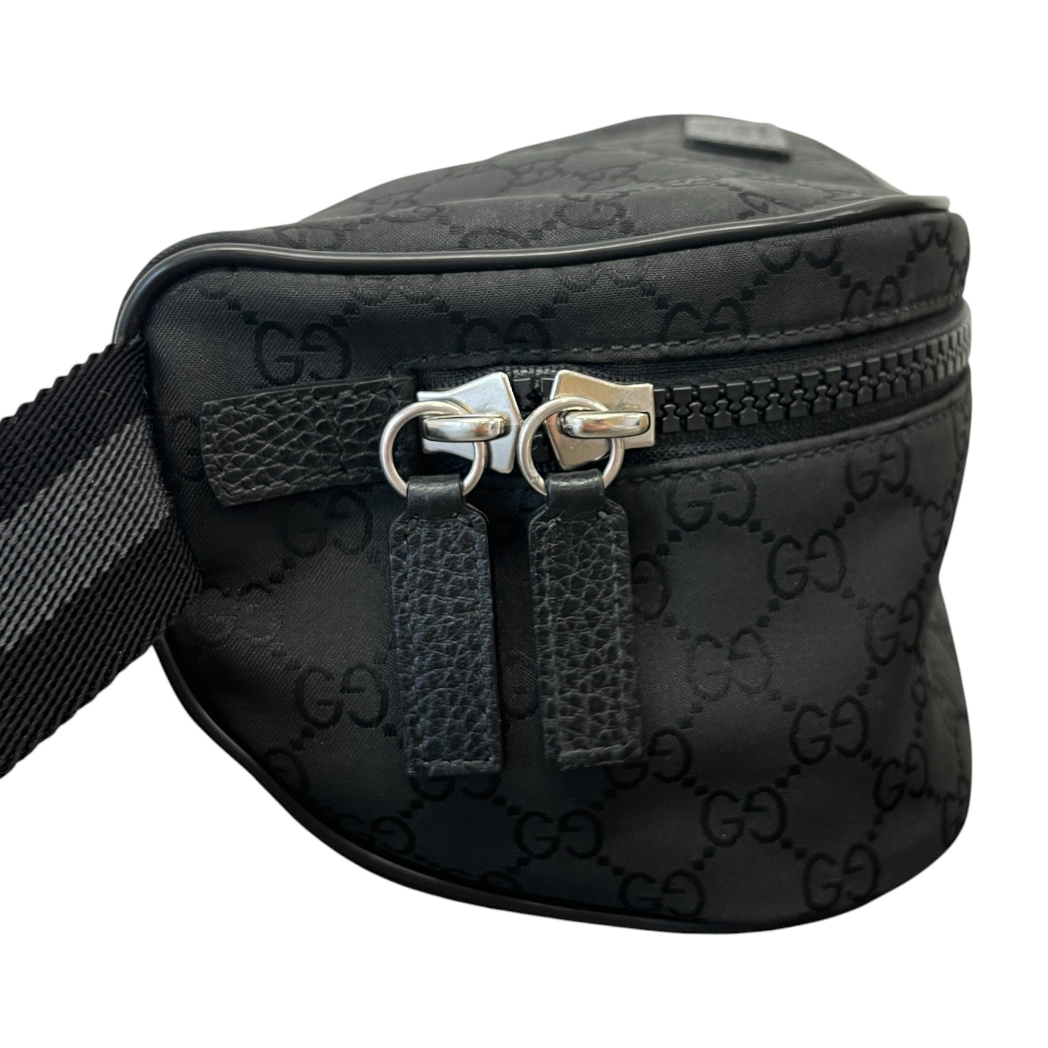 Men's Gg Monogram Messenger Bag Black