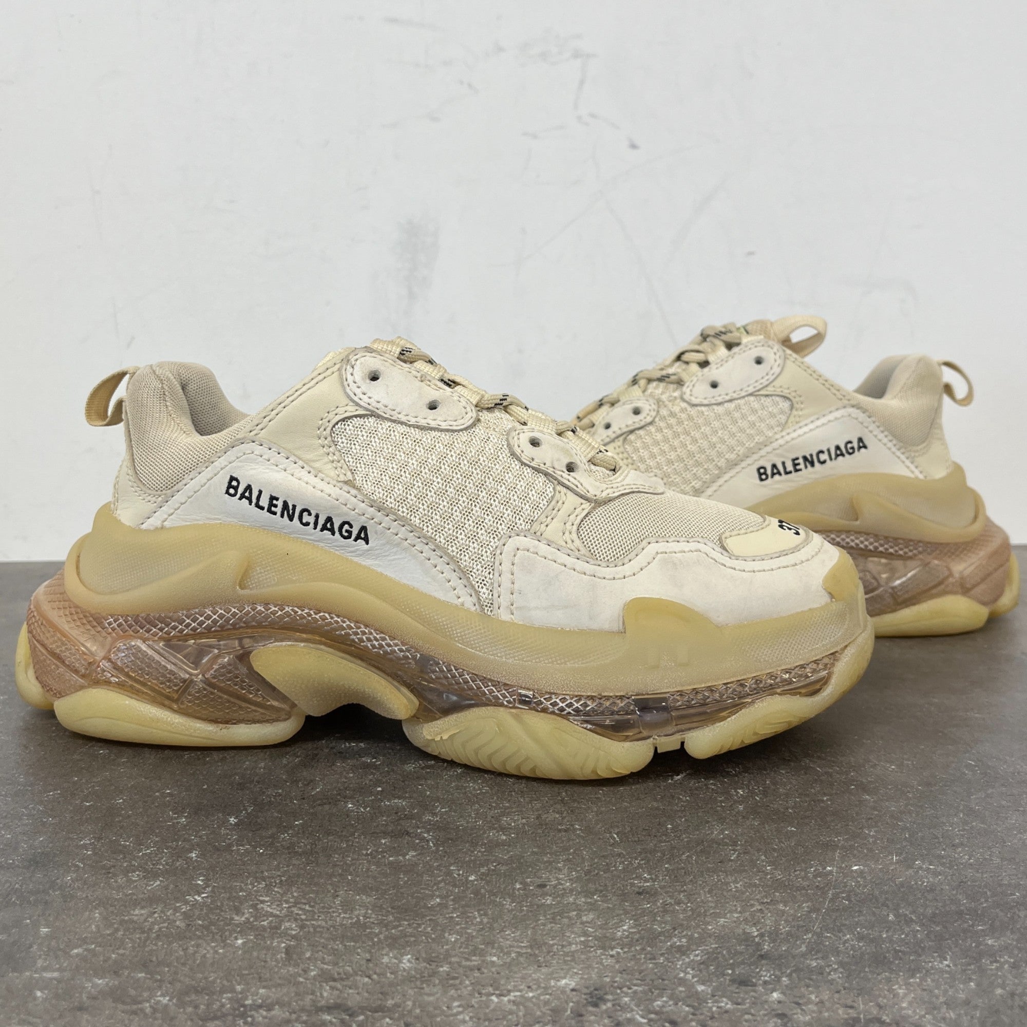Women's Tripe S Low Trainers Beige Size EU 37 / UK 4