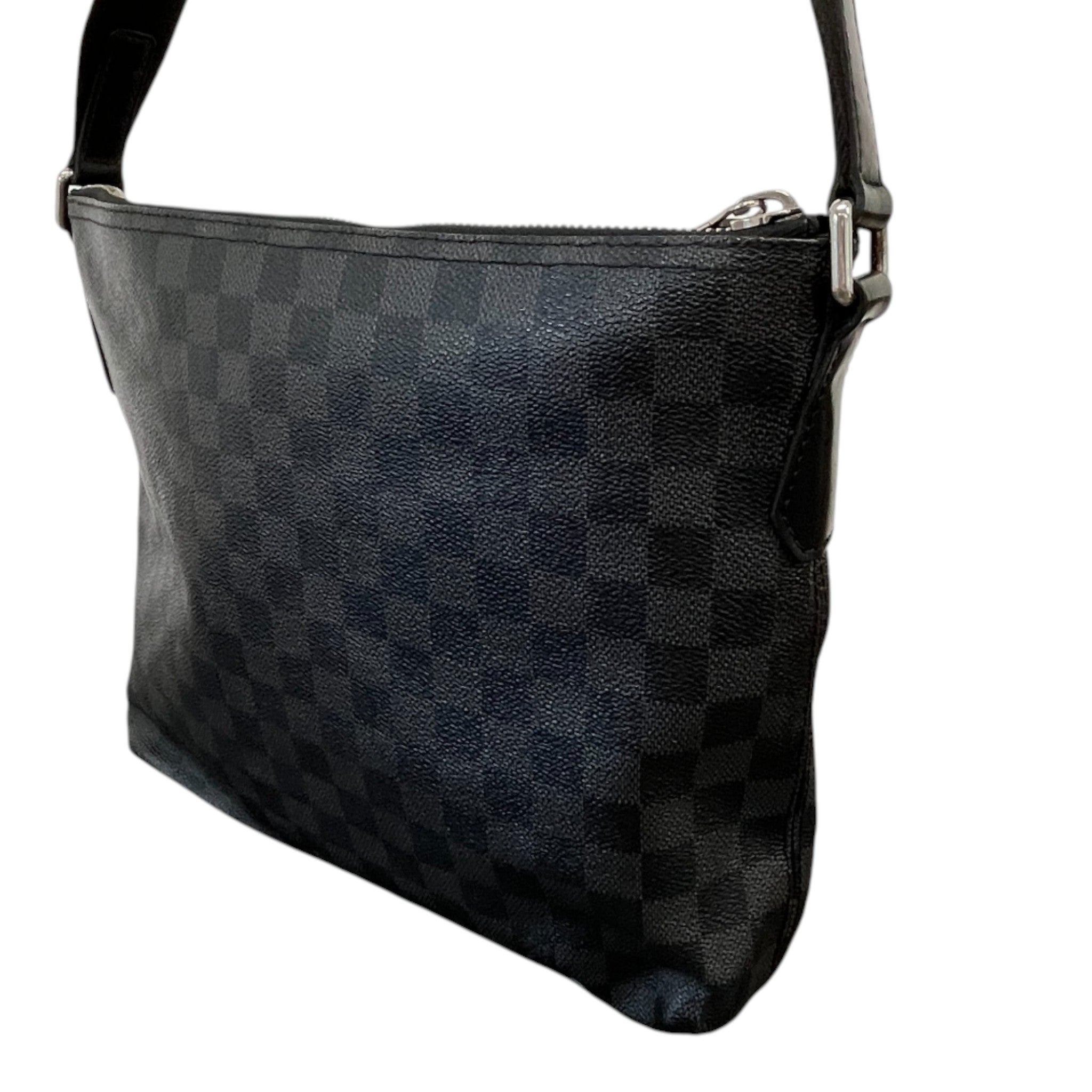 Men's Damier Graphite Mick Pm Messenger Bag Black
